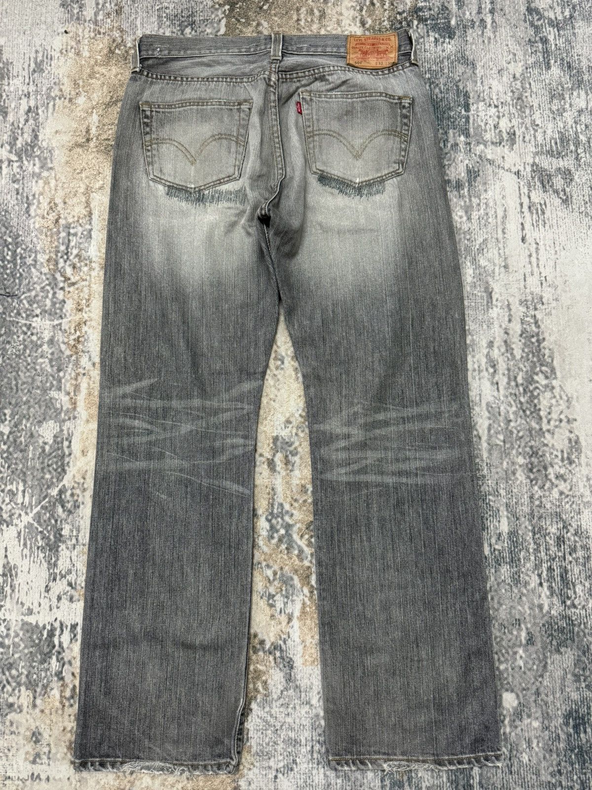 Levi's Levis 501 Distressed Button Denim Jeans Size US 32 / EU 48 - 10 Thumbnail