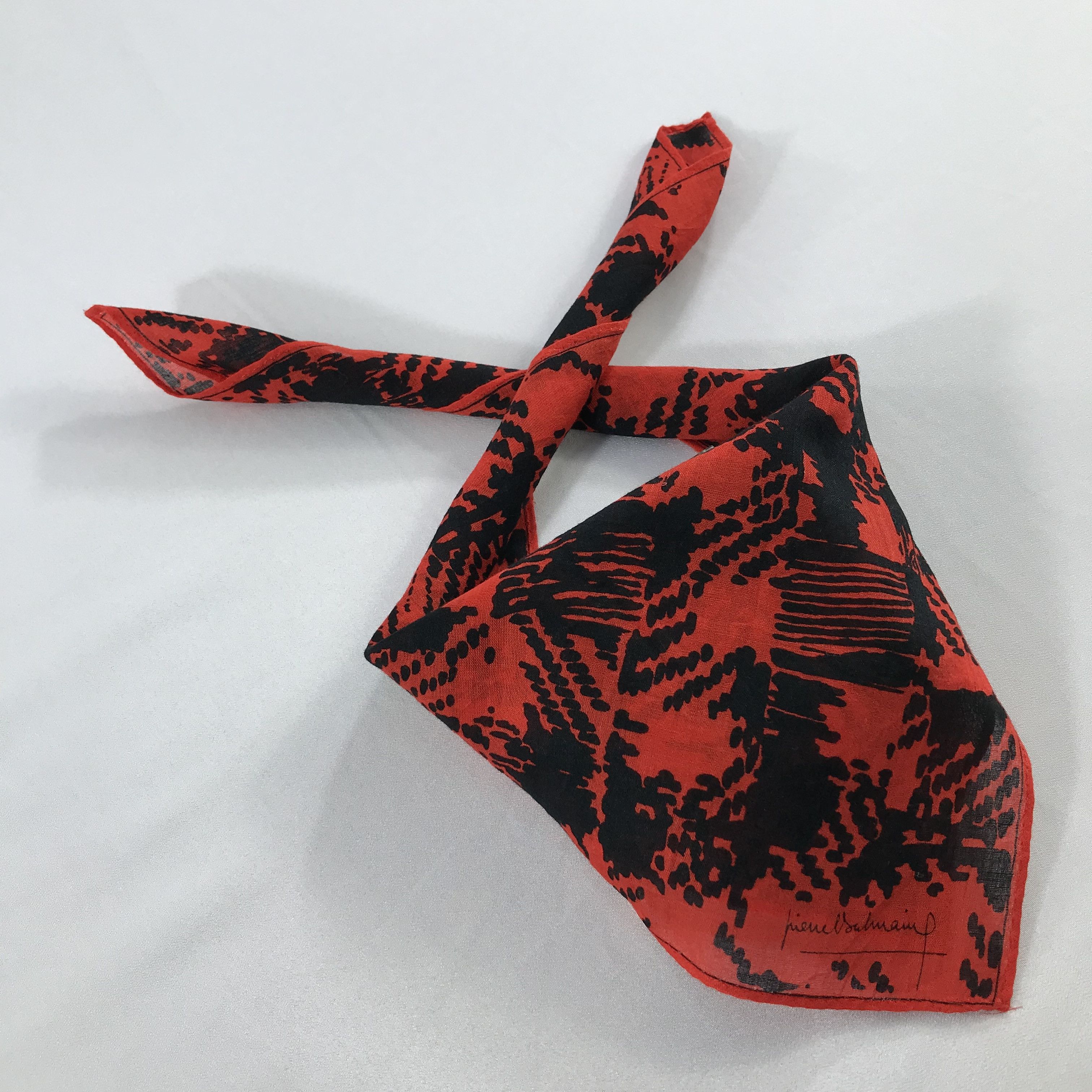Pierre Balmain × Vintage Pierre Balmain Bandana / Handkerchief / Neckerchief -S2209 Size ONE SIZE - 4 Thumbnail