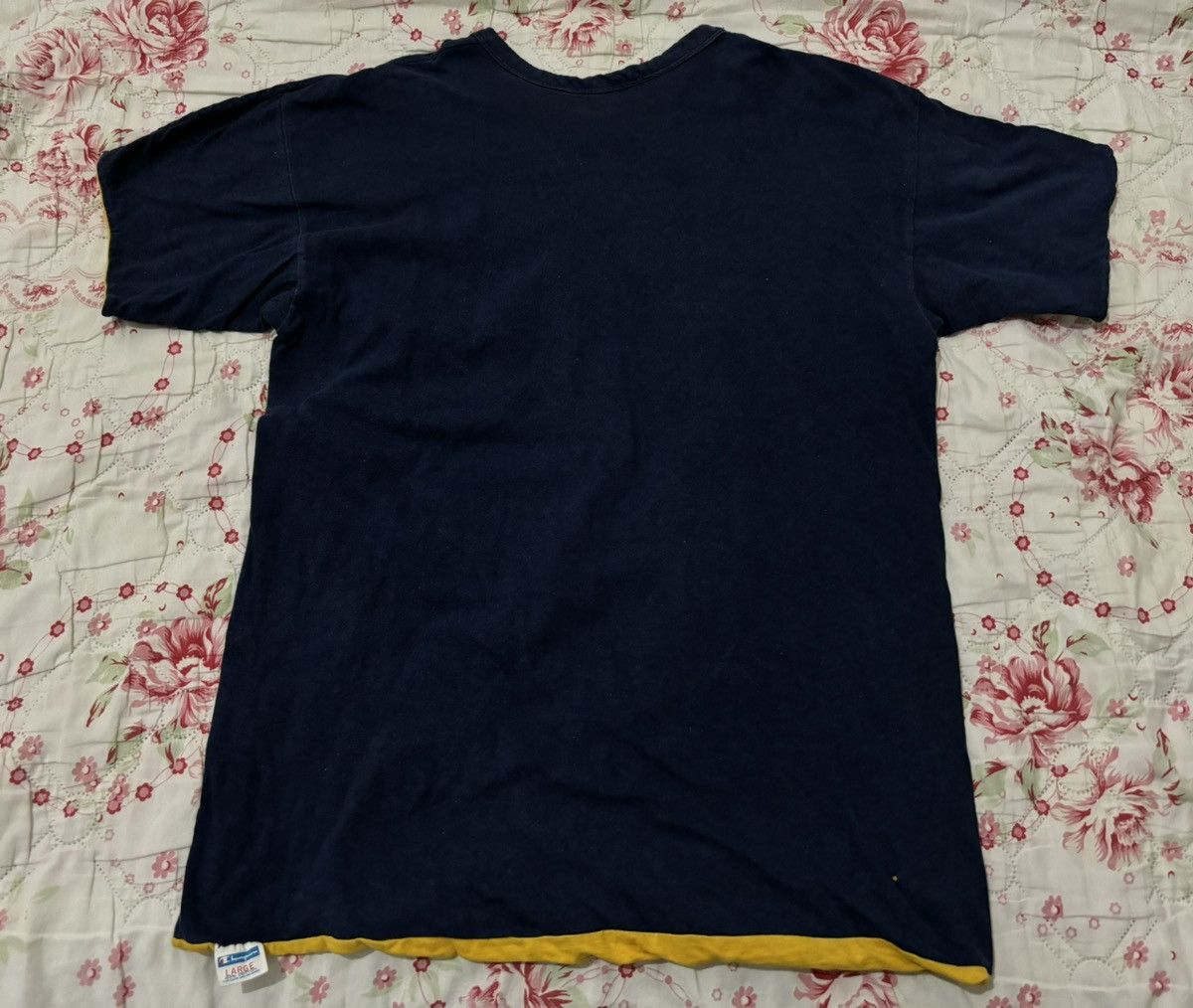 Champion Vtg 70s Champion Blue Bar Quigley South Phys.Ed. Tshirt Size US L / EU 52-54 / 3 - 3 Thumbnail
