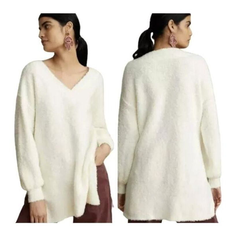 Anthropologie Anthropologie Pilcro Women's XS Ivory V-Neck Tunic Sweater Size XS / US 0-2 / IT 36-38 - 1 Thumbnail