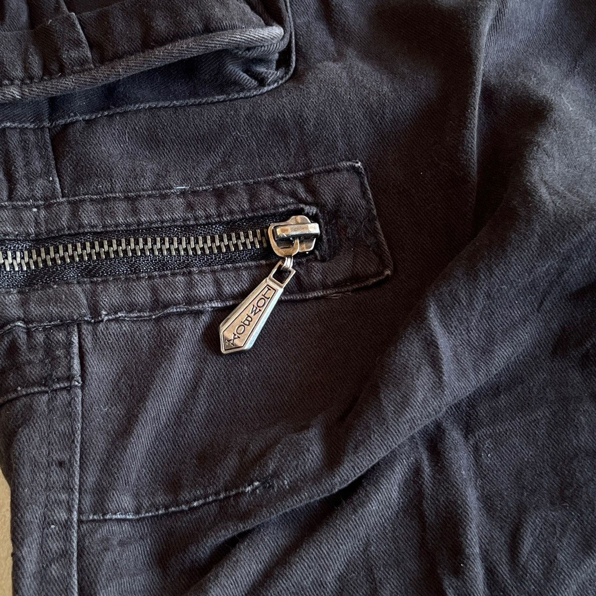 If Six Was Nine Lowbow black cargo pants Size US 32 / EU 48 - 5 Thumbnail