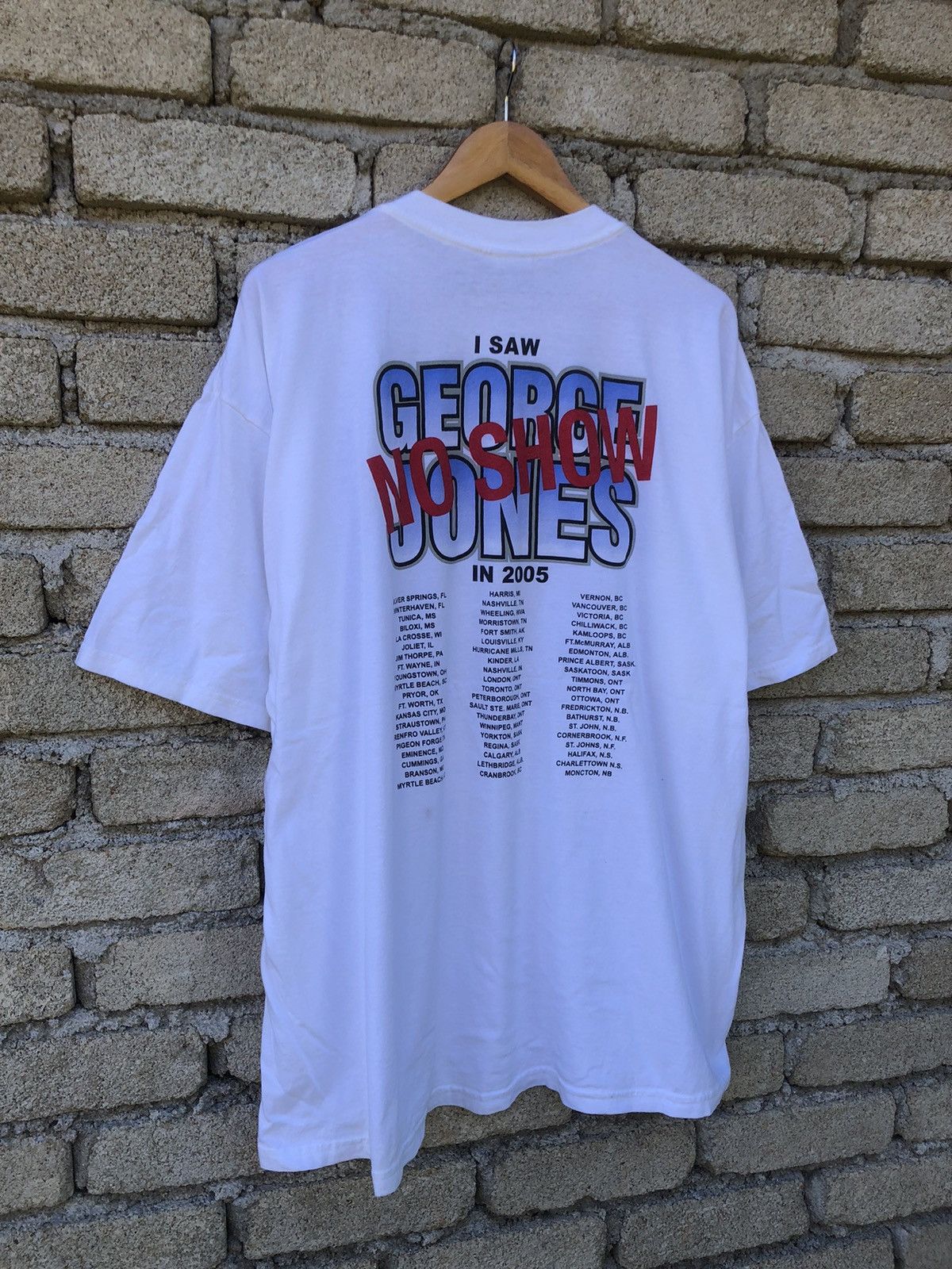 Vintage Vintage Y2K 2005 George Jones No Show Tour Concert Tee Size US XXL / EU 58 / 5 - 10 Thumbnail