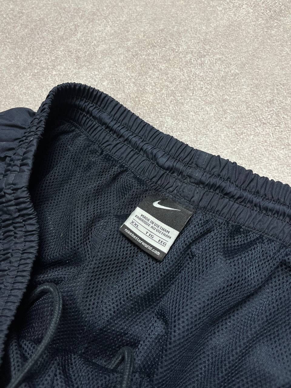 Nike × Vintage Vintage Nike Swoosh Nylon Baggy Trackpants XXL Size US 36 / EU 52 - 3 Thumbnail