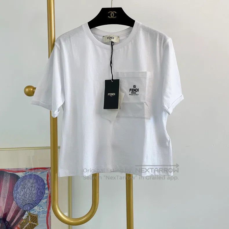 Fendi Fendi Letter Print Crewneck Straight Short Sleeve Size M / US 6-8 / IT 42-44 - 1 Thumbnail