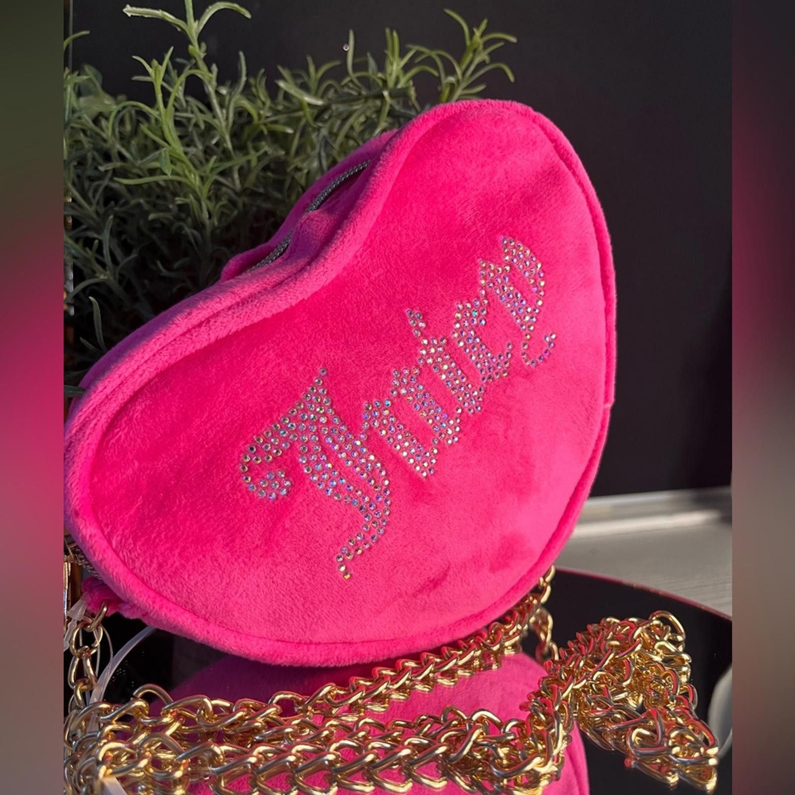 Juicy Couture Jeans Juicy Couture Pink Velvet Mini Heart Crossbody Bag Size ONE SIZE - 1 Thumbnail