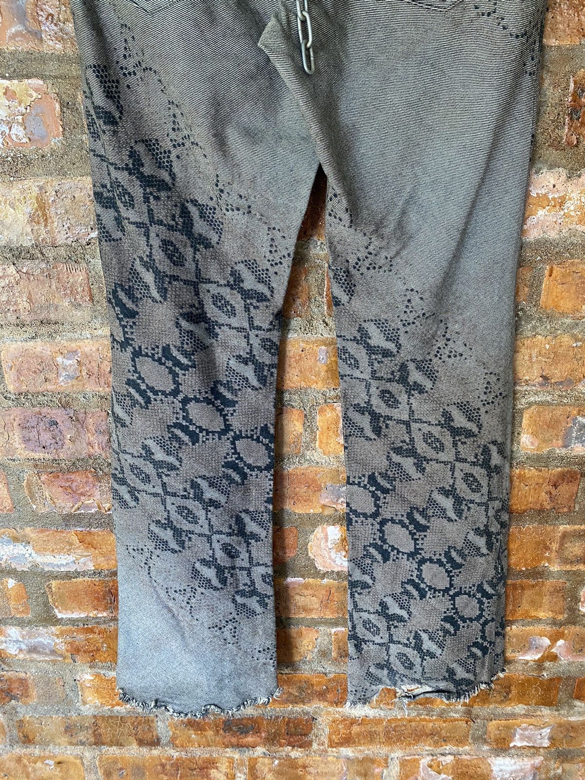 5351 POUR LES HOMMES 2000s 5351 pour homme gradian snake flare Size US 31 - 16 Thumbnail
