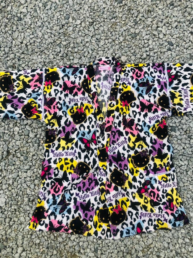 Japanese Brand × Vintage Vintage Hello Kitty Kimono Sweater Japan Designer Fashion Size US M / EU 48-50 / 2 - 3 Thumbnail