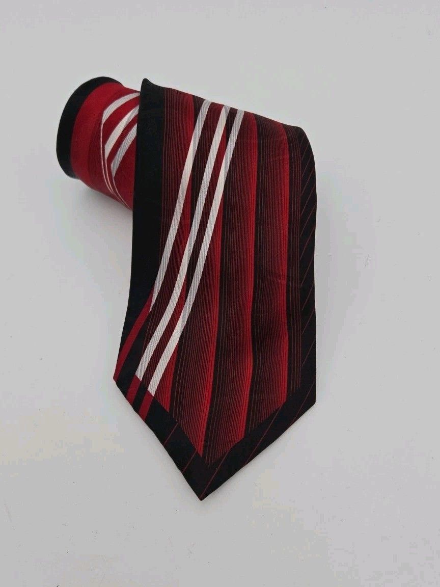 Vintage Vintage VERSAILLES by PIATELLI NECKTIE Burgundy Red Black 1 Size ONE SIZE - 1 Thumbnail