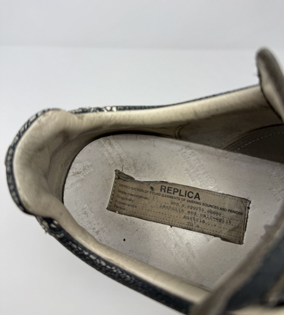 Maison Margiela Maison Margiela Replica GAT College Print SS17 Size US 9 / EU 42 - 8 Thumbnail