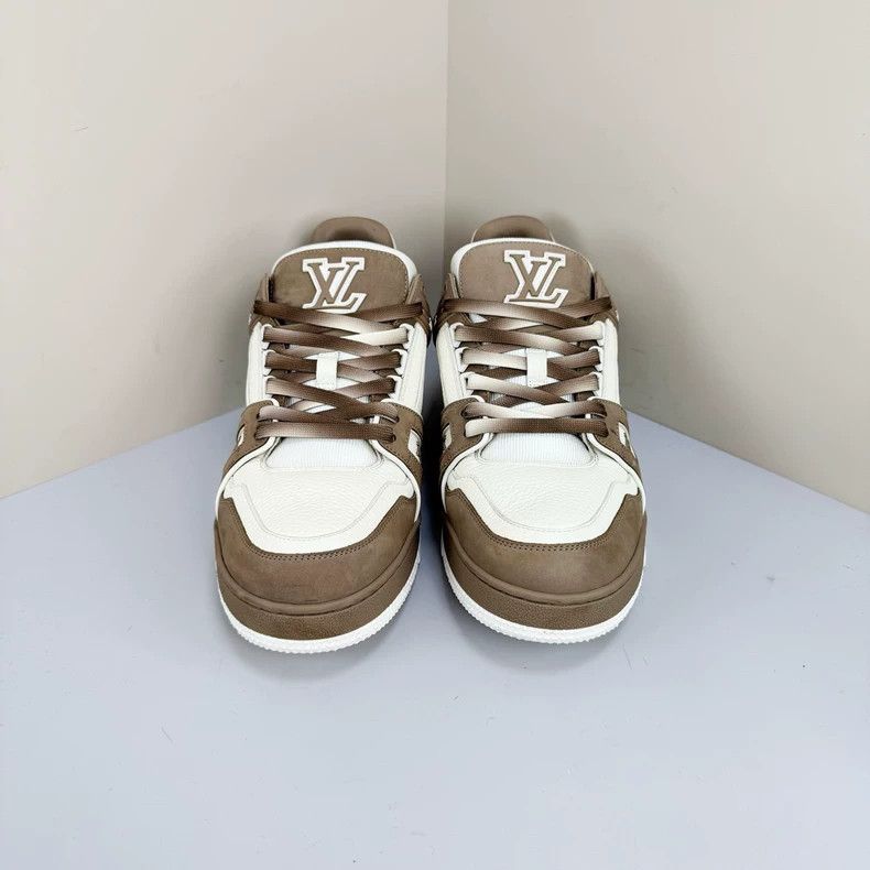 Louis Vuitton Louis Vuitton Taupe Trainer Casual Shoes Size US 8.5 / EU 41-42 - 4 Thumbnail