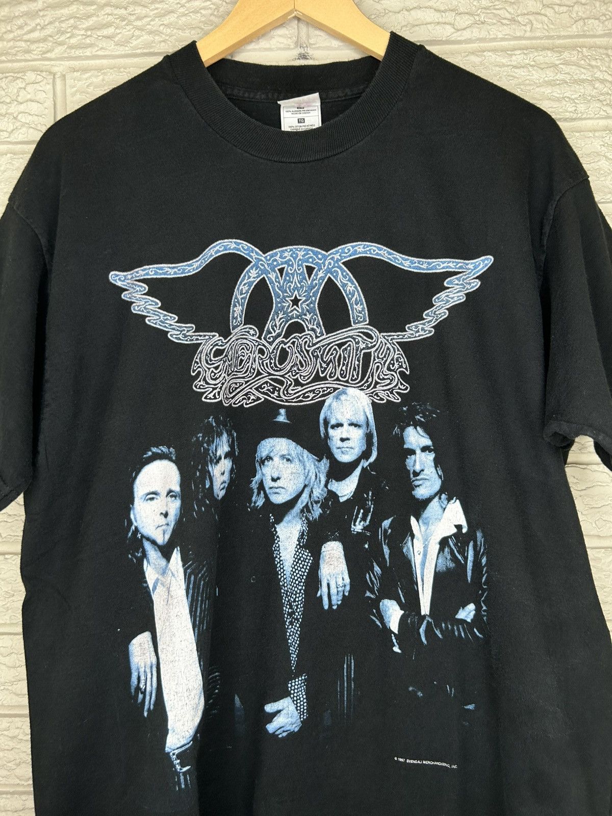 Vintage Vintage 1997 Aerosmith Nine Lives Tour T Shirt Size US XL / EU 56 / 4 - 2 Thumbnail
