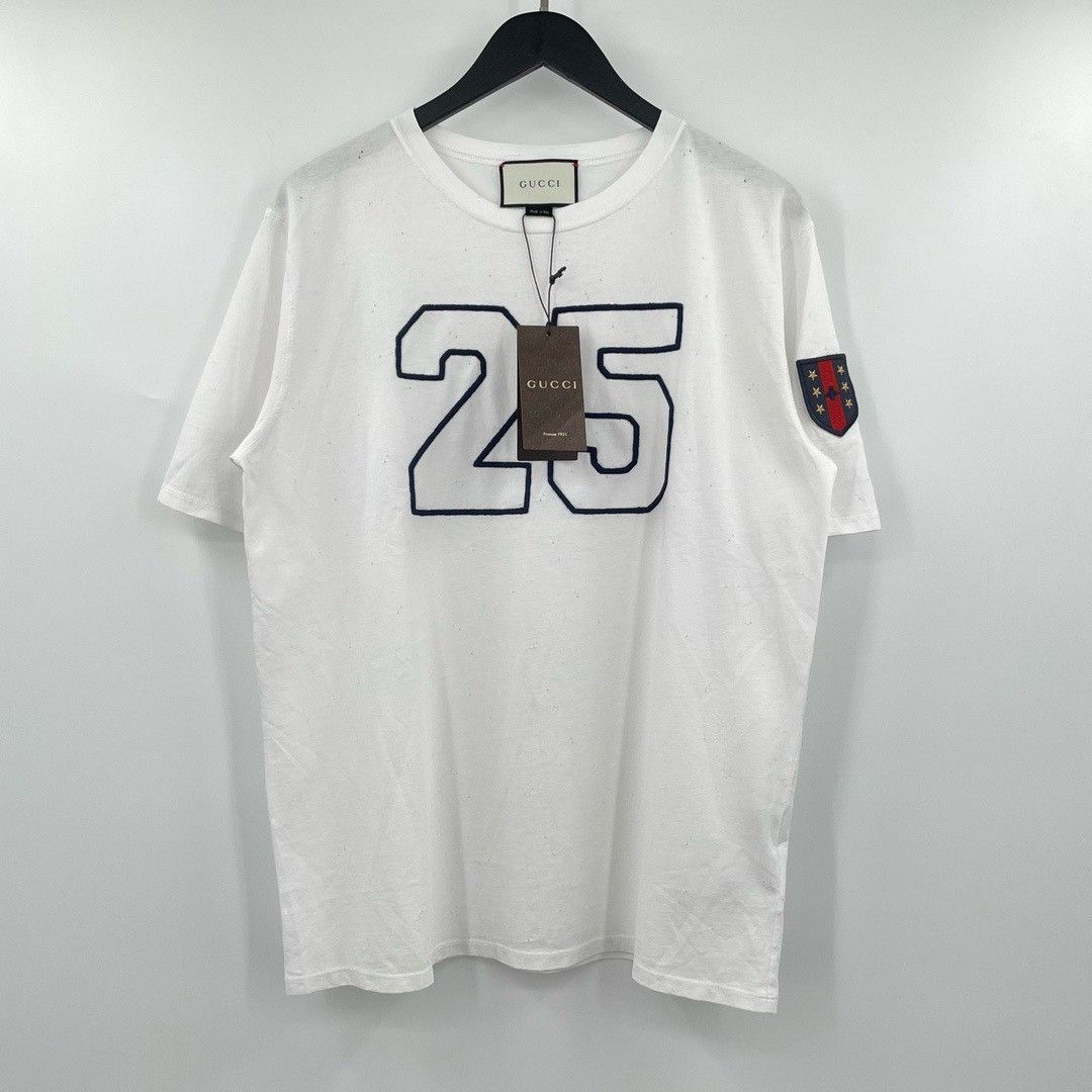 Gucci Gucci bee shield sleeve logo destroys short sleeves Nextarr Size US M / EU 48-50 / 2 - 1 Thumbnail