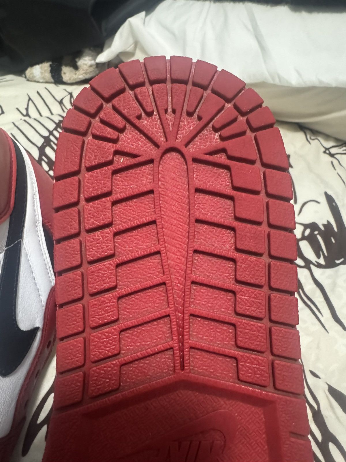 Jordan Brand × Vintage Jordan 1 Chicago 2015 Size US 8.5 / EU 41-42 - 6 Thumbnail