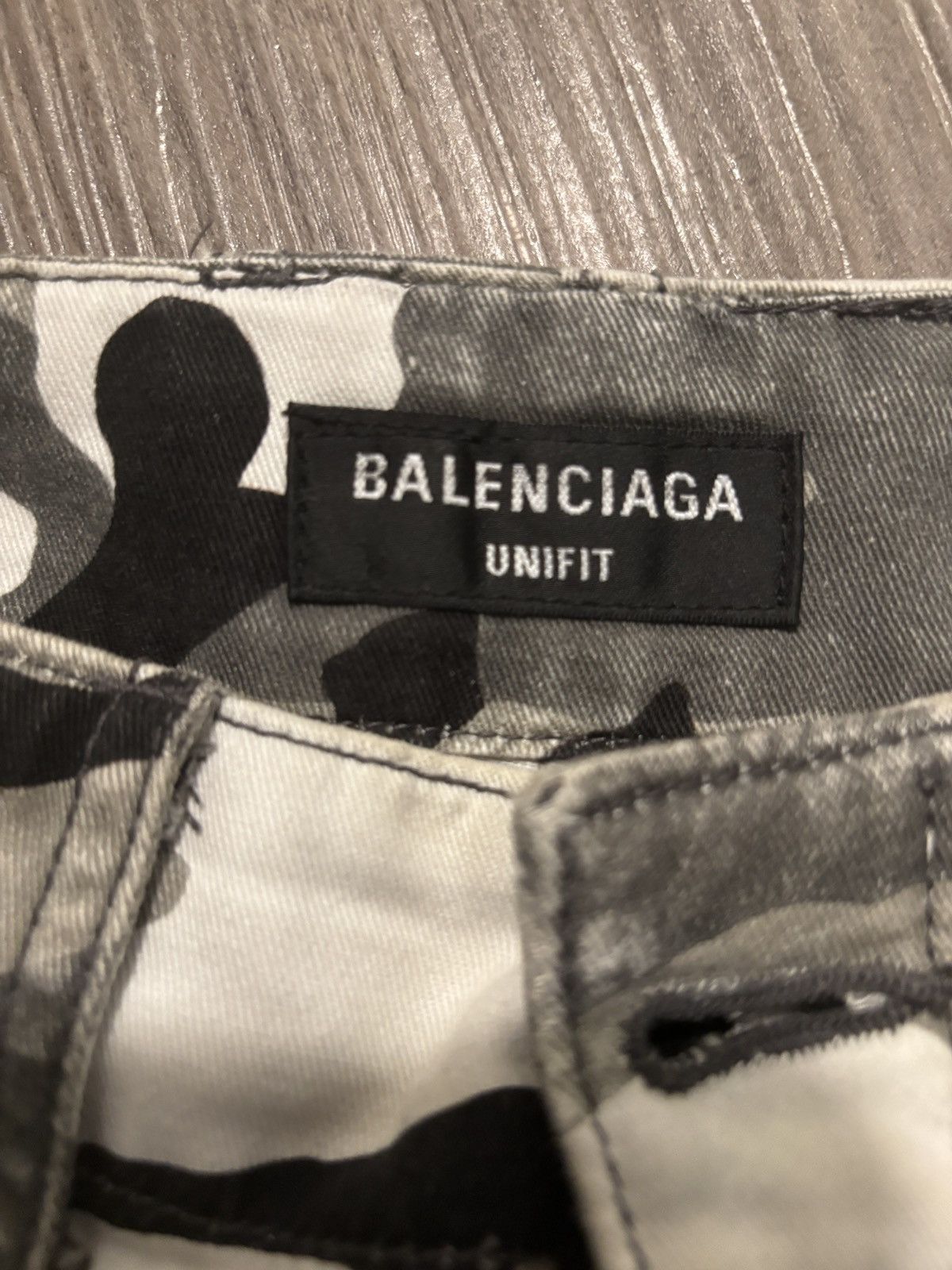 Balenciaga Balenciaga double waist snow camo hybrid denim Size US 31 - 3 Thumbnail