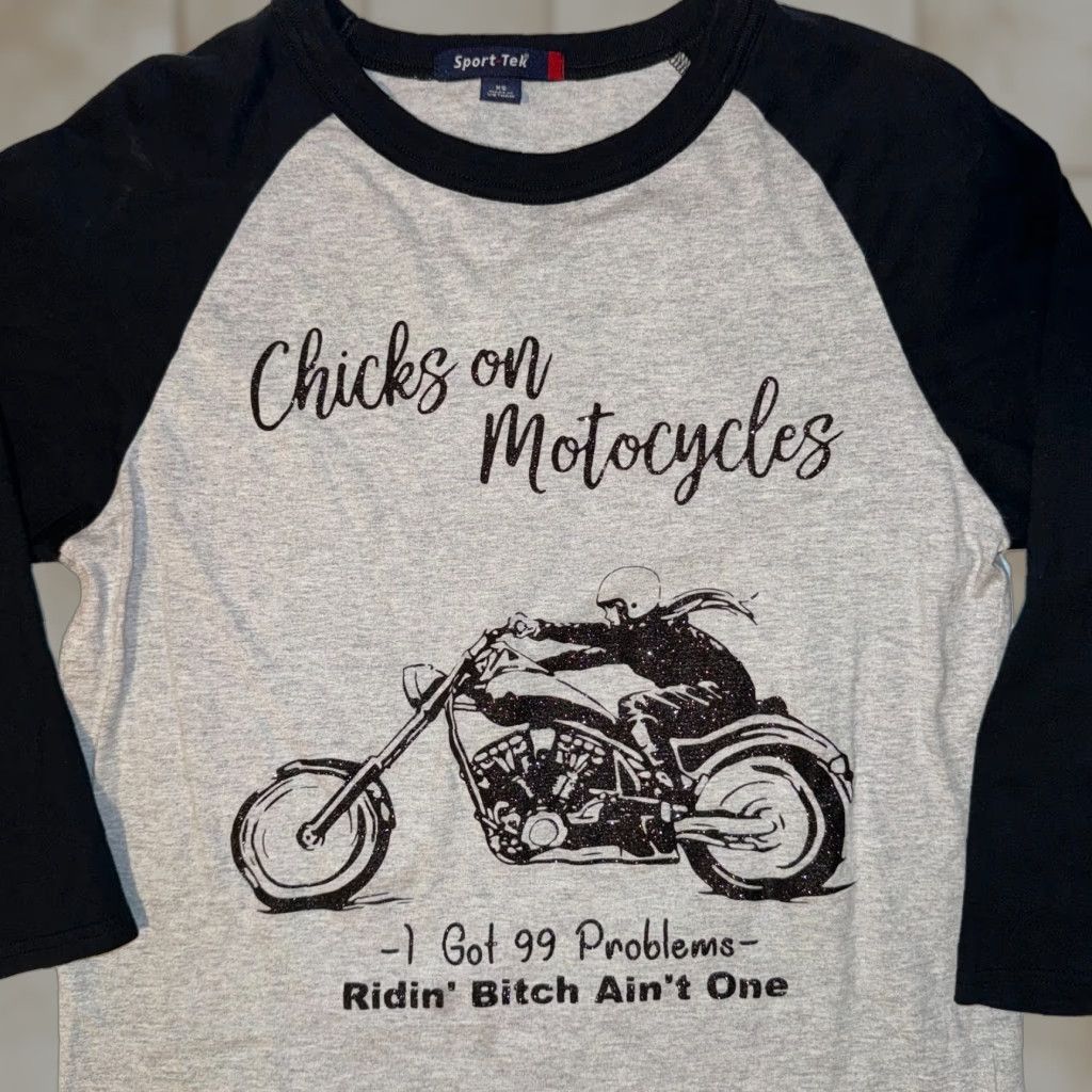 Vintage Chicks On motorcycles I Got 99 Problems Ridin' B**ch Aint One Biker Tshirt XS Women Gray 3/4 Sleeve Logo Sport-Tek Regular Size XS / US 0-2 / IT 36-38 - 1 Thumbnail