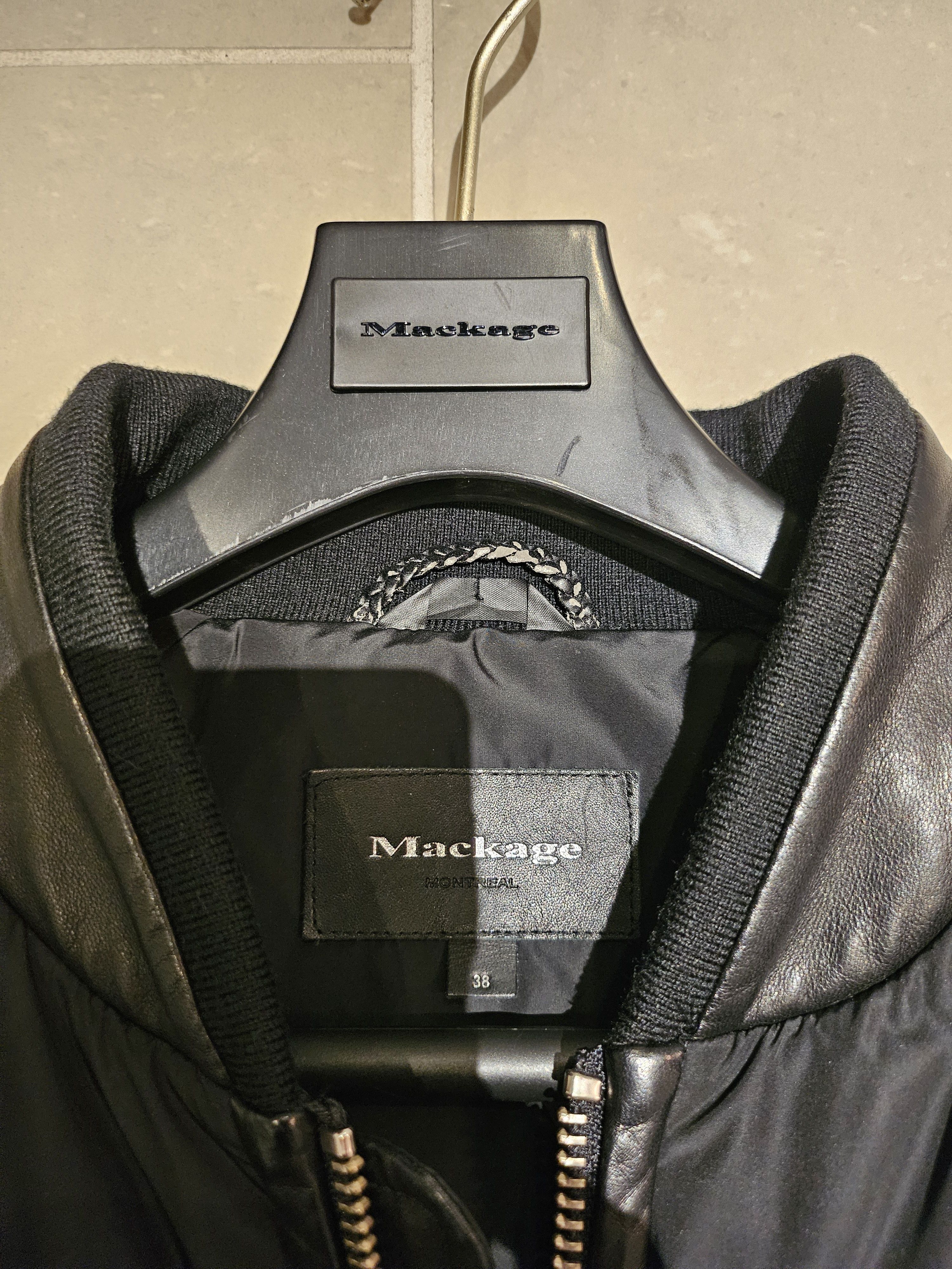 Mackage Mackage down bomber jacket with leather sleeves Size US S / EU 44-46 / 1 - 3 Thumbnail