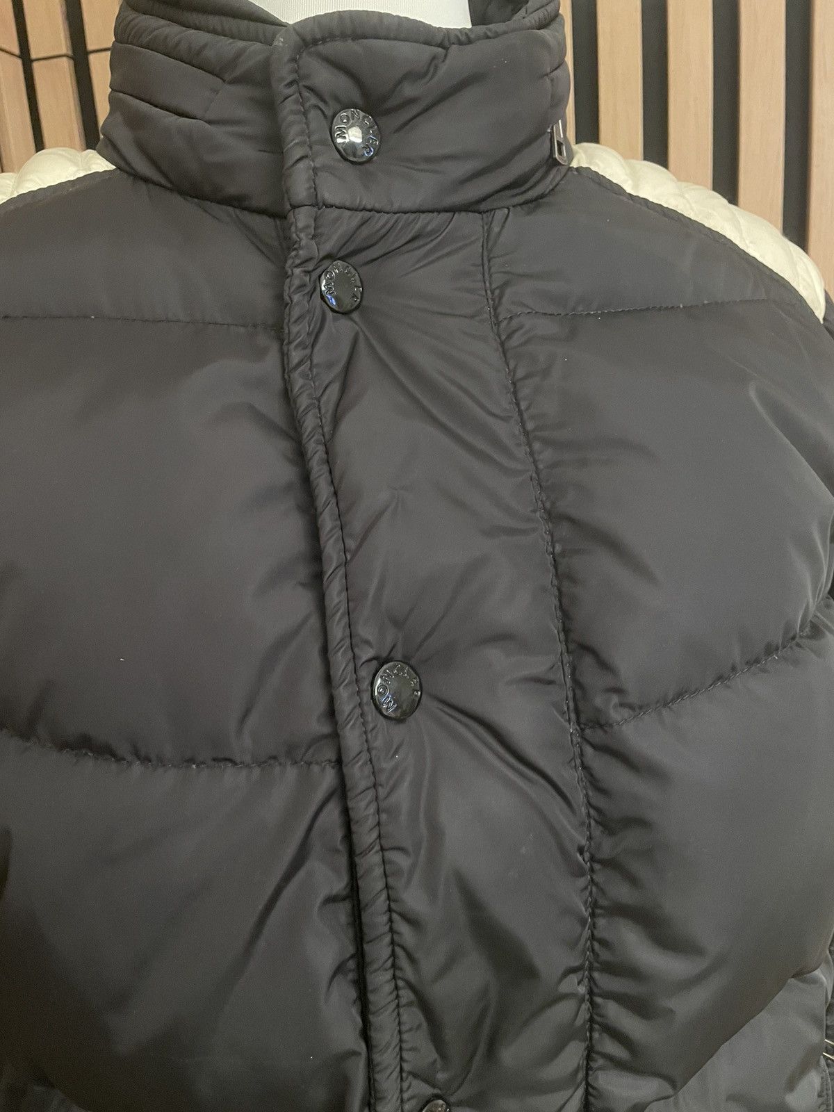 Moncler Moncler Downjacket Austin Tg 2 Men Size US M / EU 48-50 / 2 - 5 Thumbnail