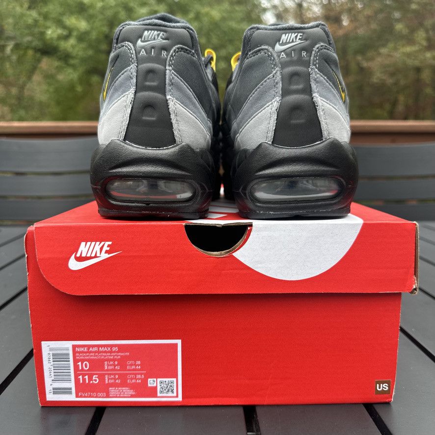 Nike Nike Air Max 95 Custom Tour Yellow - Yellow/Black Size 10 Size US 10 / EU 43 - 9 Thumbnail