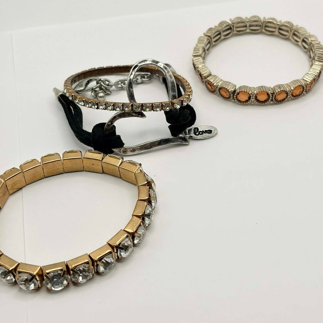 Other Black & Gold Heart Love Bracelet Bundle Size ONE SIZE - 3 Thumbnail