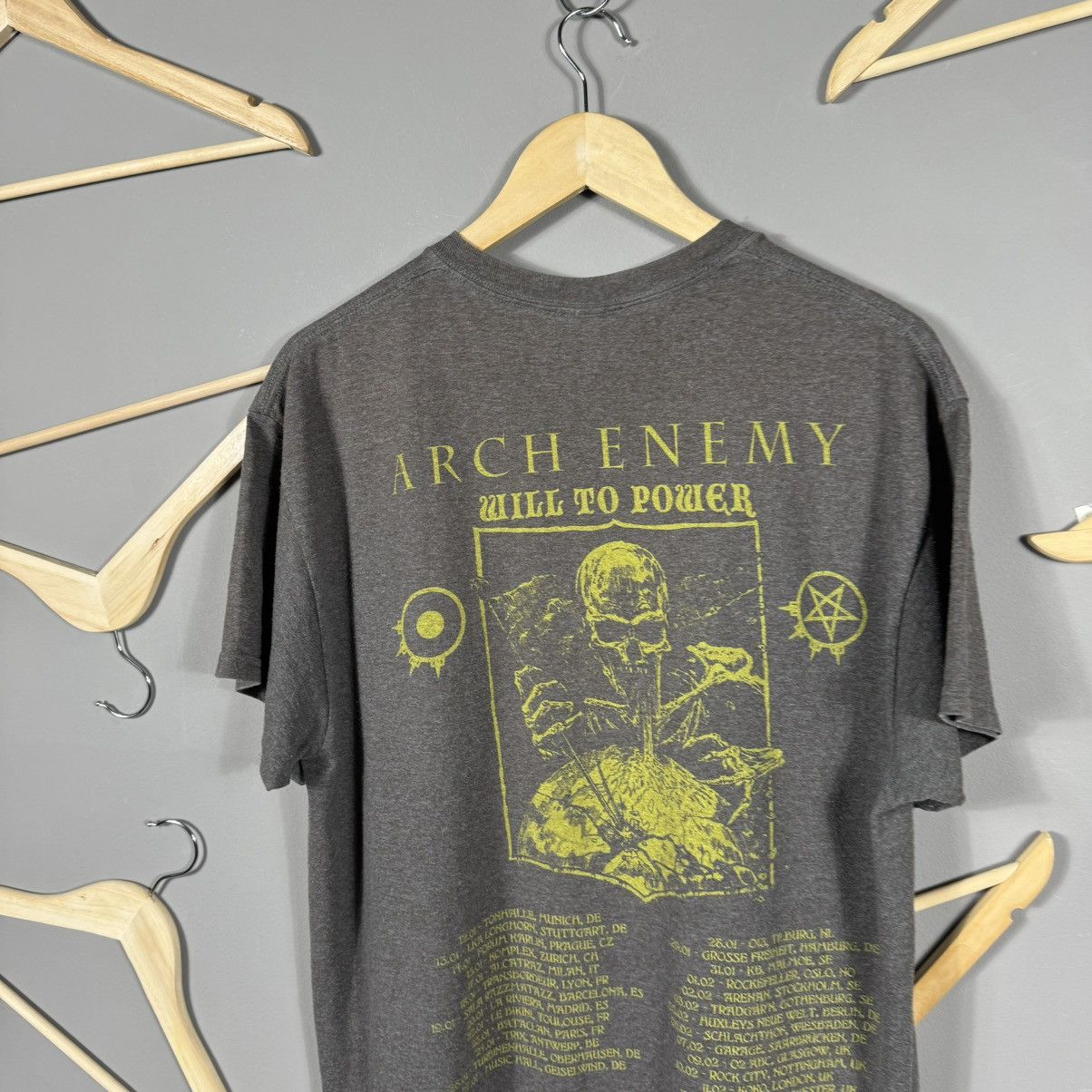 Band Tees Vintage Arch Enemy Will to Power T-shirt Size US L / EU 52-54 / 3 - 5 Thumbnail