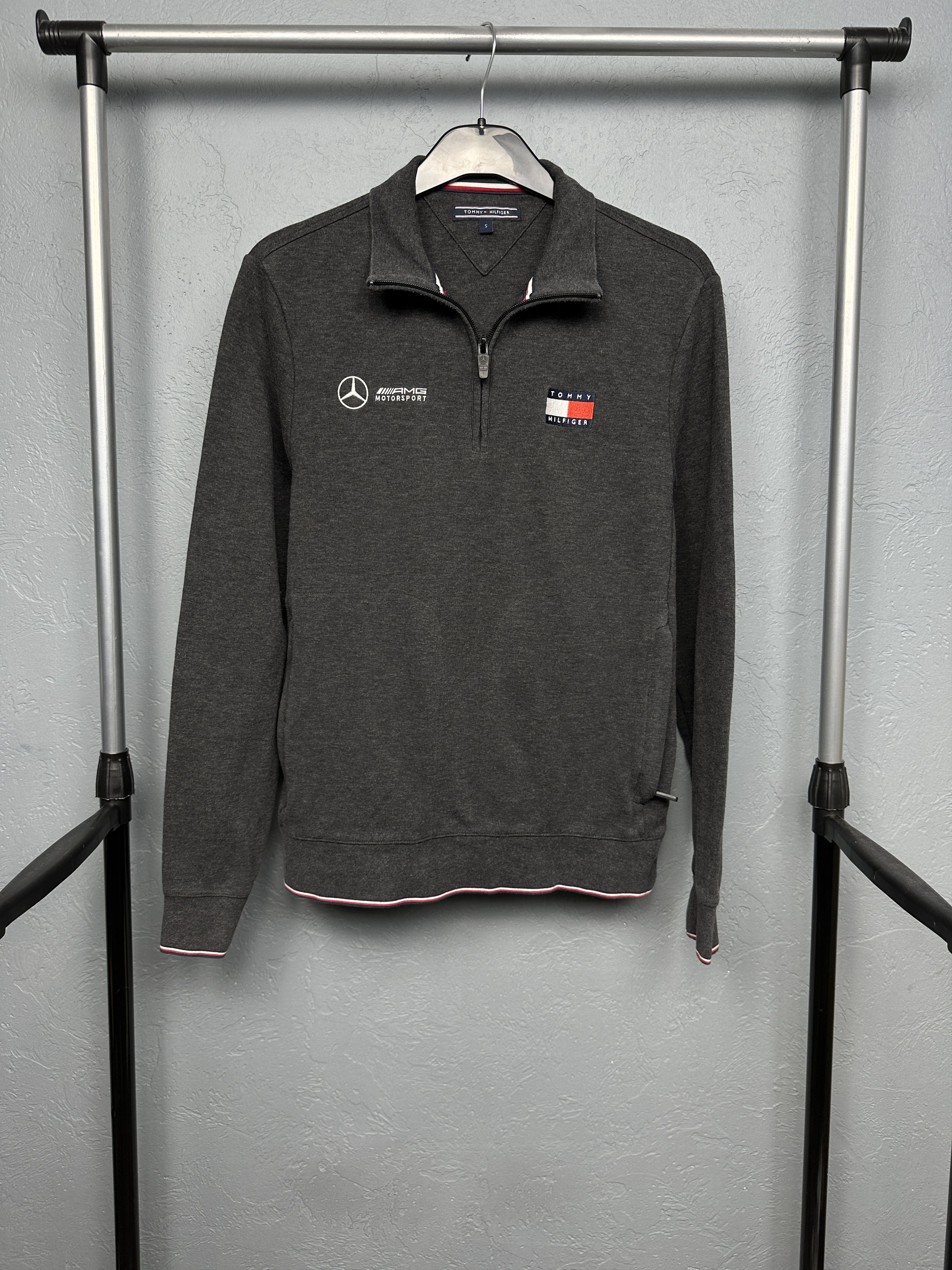 Mercedes-Benz Mercedes Benz Tommy Hilfiger Mens 1\4 Zip Sweater Formula 1 Size US S / EU 44-46 / 1 - 1 Thumbnail