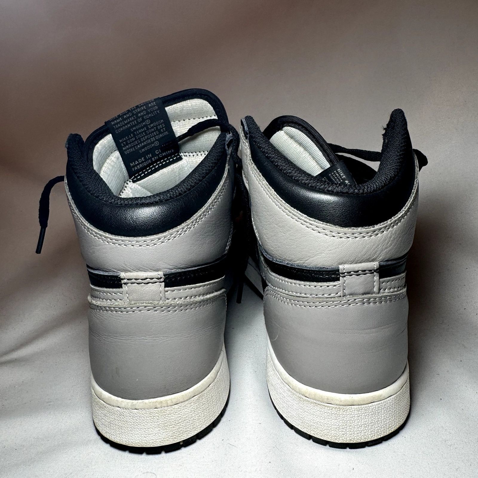 Jordan Brand × Nike Size 6.5 - Nike Air Jordan 1 Retro High OG GS Shadow 2018 Size US 6.5 / EU 39-40 - 6 Thumbnail