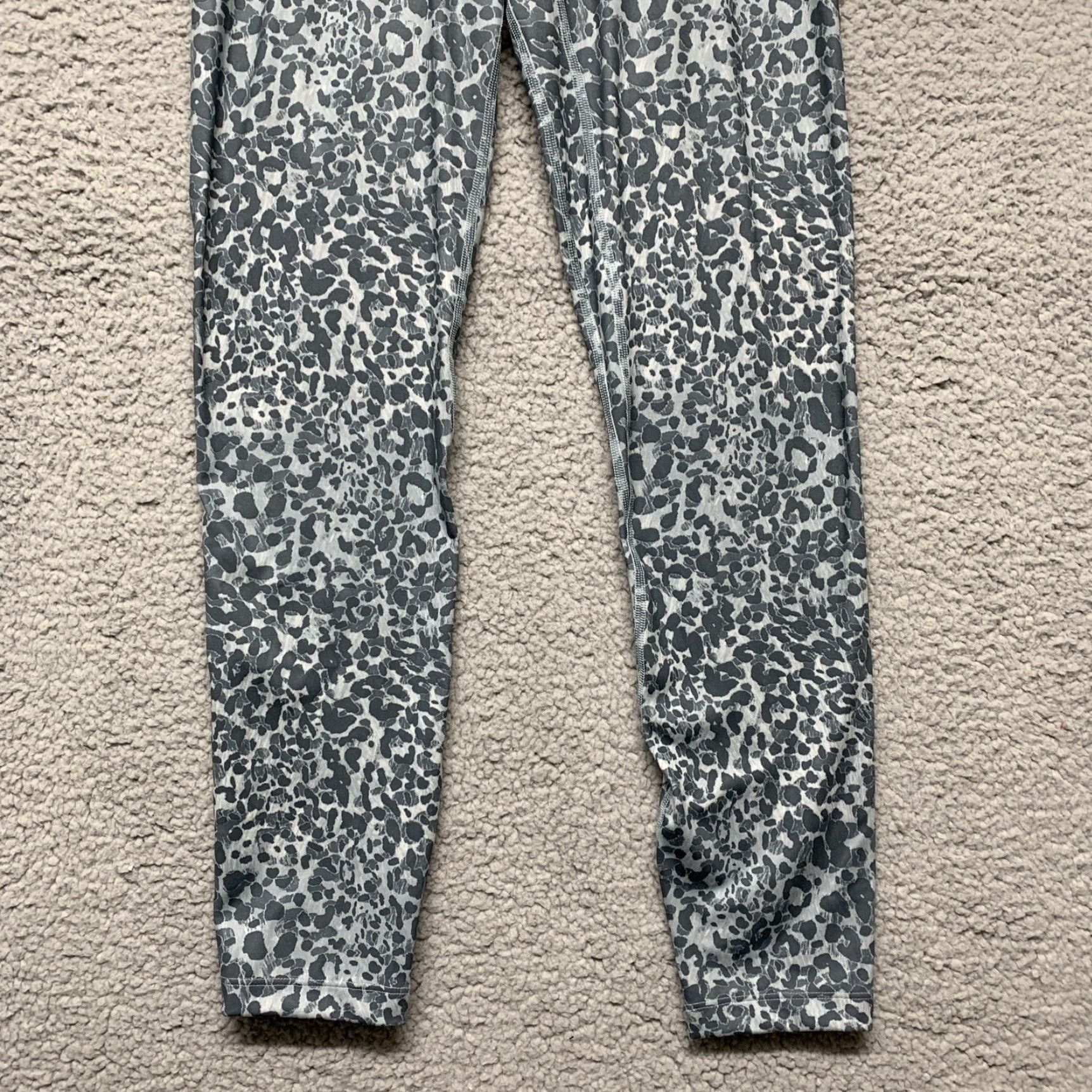 Vintage JoyLab Leggings Women S Blue Leopard High-Rise Pockets Skinny Inseam 26 in Compression Hidden Key Pocket Size 26" / US 2 / IT 38 - 3 Thumbnail