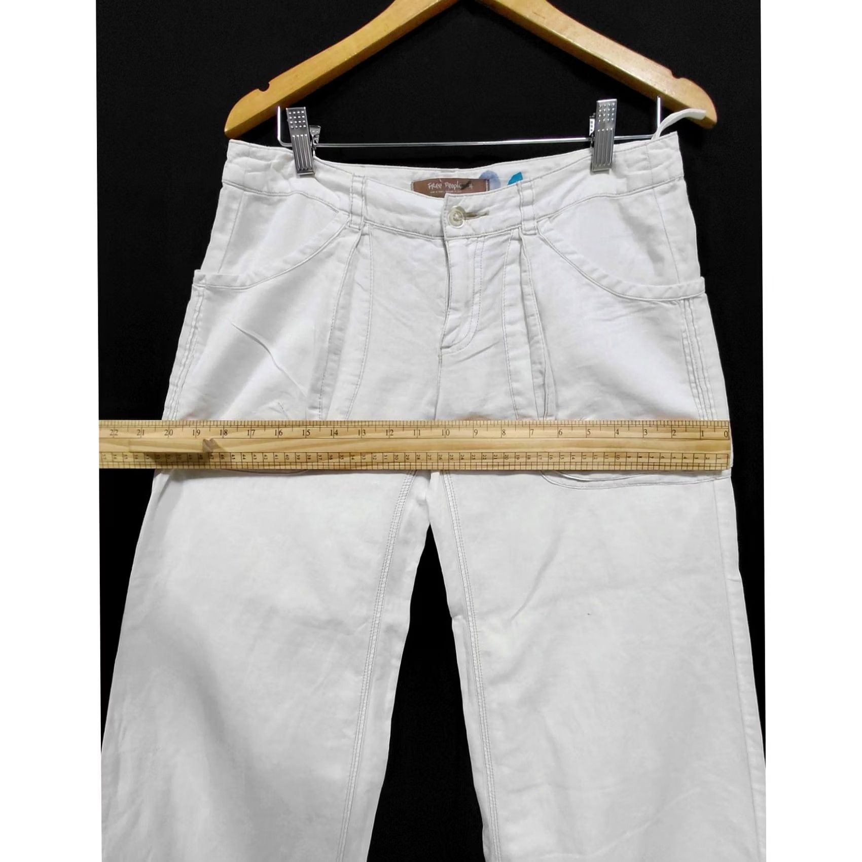 Free People Free People White Cargo Pants Women Size 4 Drawstring Relaxed Capri Pants Casual Travel Size 27" / US 4 / IT 40 - 6 Thumbnail
