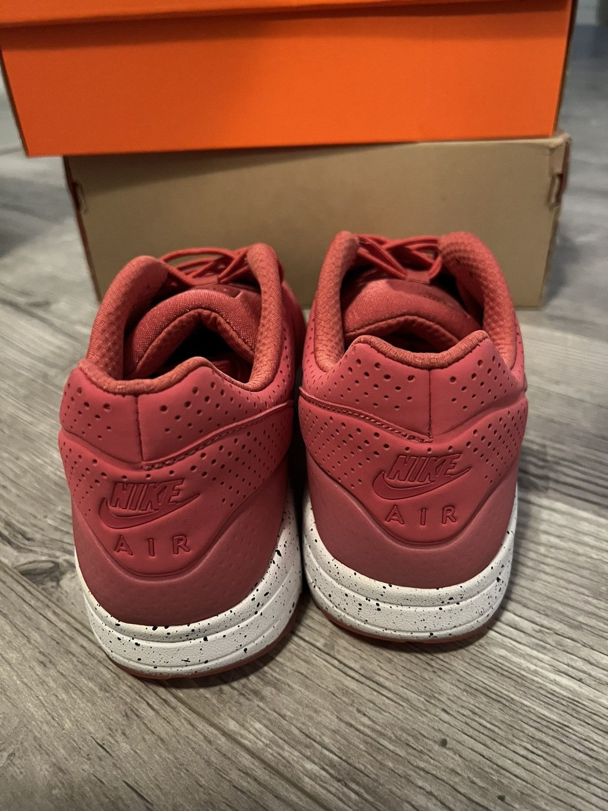 Nike Nike Air Max 1 Size US 9 / EU 42 - 8 Thumbnail