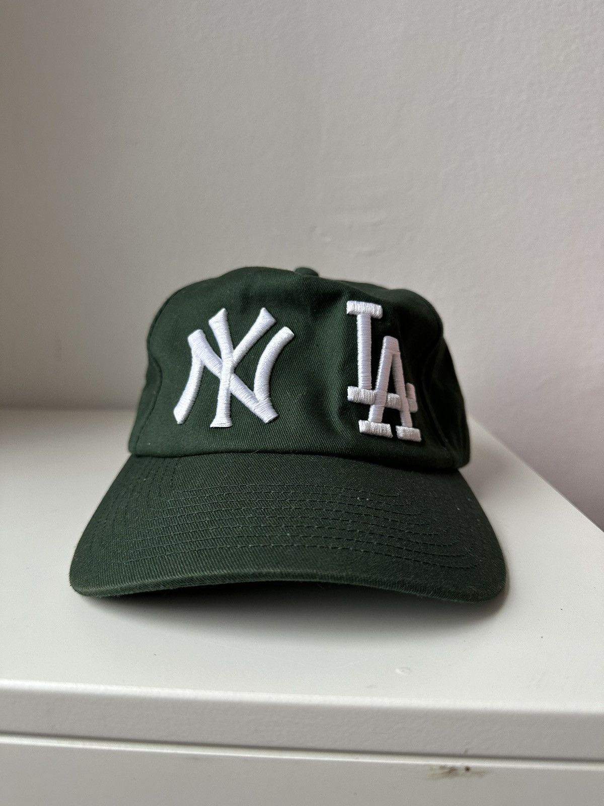 Ny La Holiday Hat | Grailed
