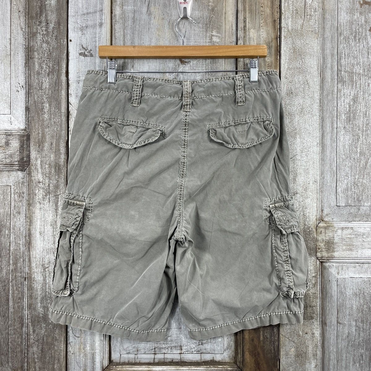 Japanese Brand Vintage Y2K True Religion Shorts Cargo Pants Size US 33 - 2 Thumbnail