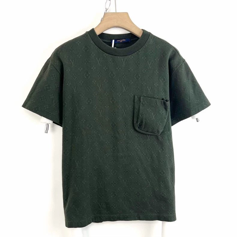Louis Vuitton Louis Vuitton Classic Monogram Pocket T-Shirt - dmc Size US XS / EU 42 / 0 - 1 Thumbnail
