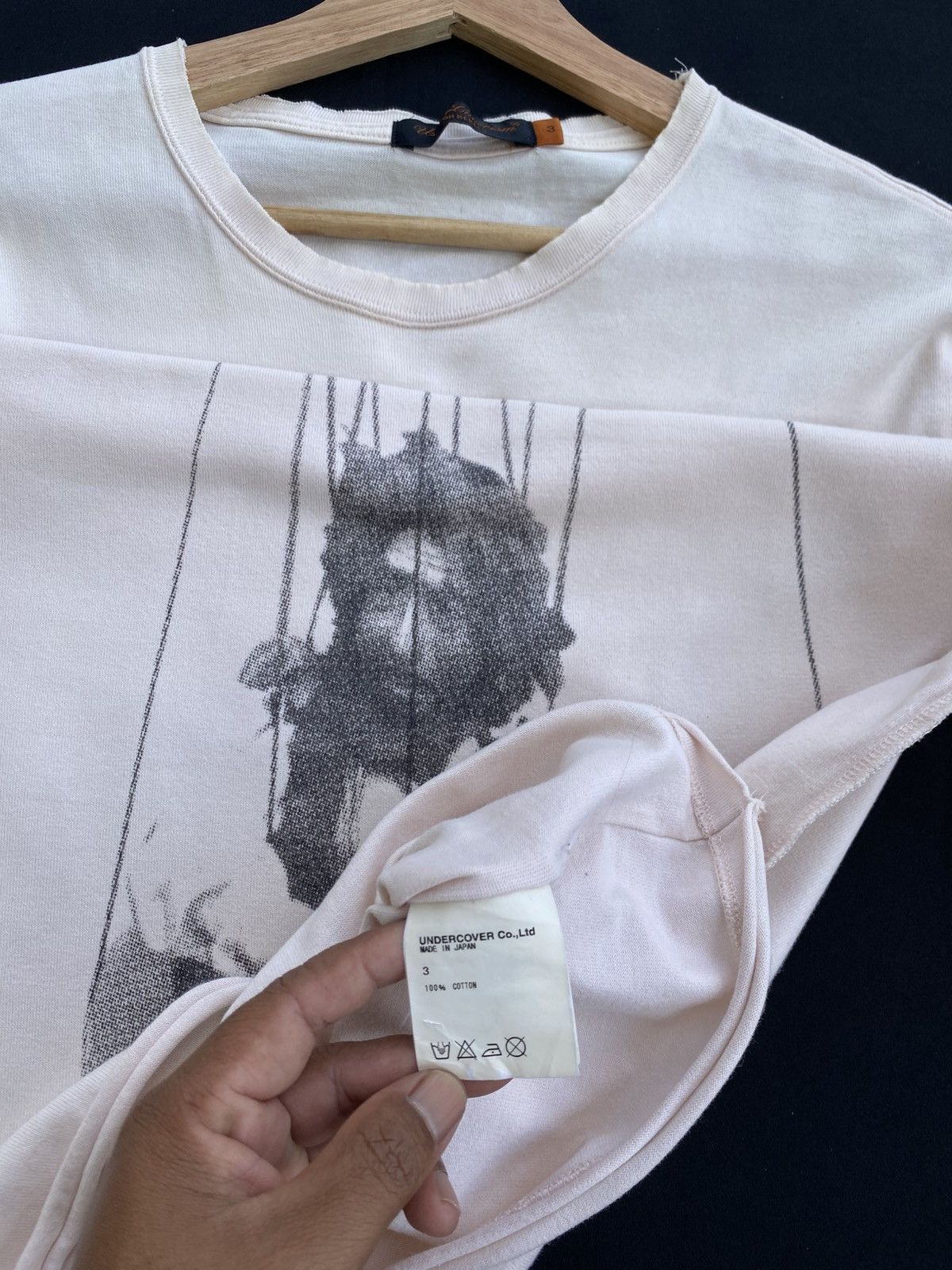 Undercover Undercover SS06 Reverse Seam Guitar Puppet Tee Bob Dylan Size US L / EU 52-54 / 3 - 12 Thumbnail