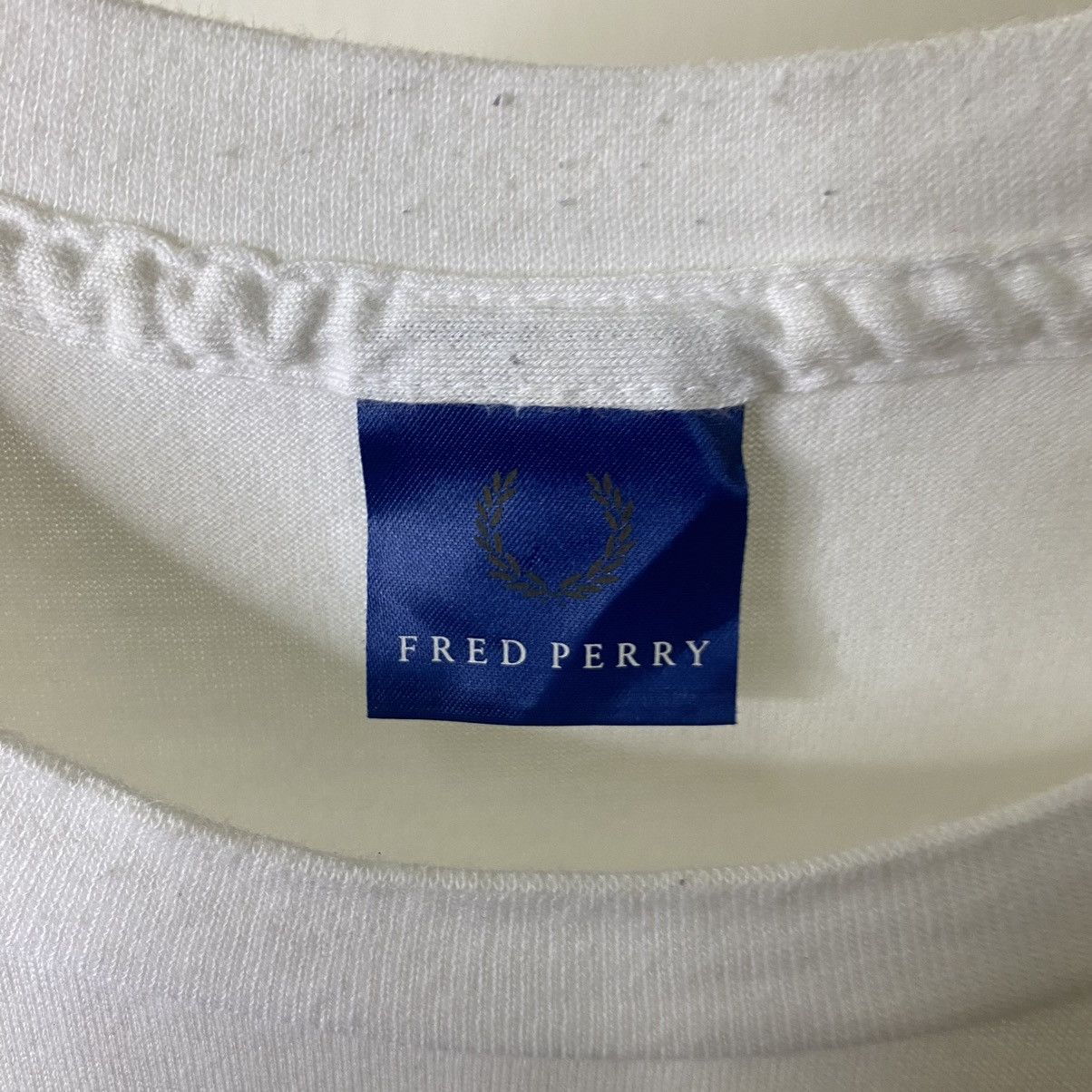 Fred Perry Vintage 1990s Fred Perry London England Tee Size US L / EU 52-54 / 3 - 4 Thumbnail