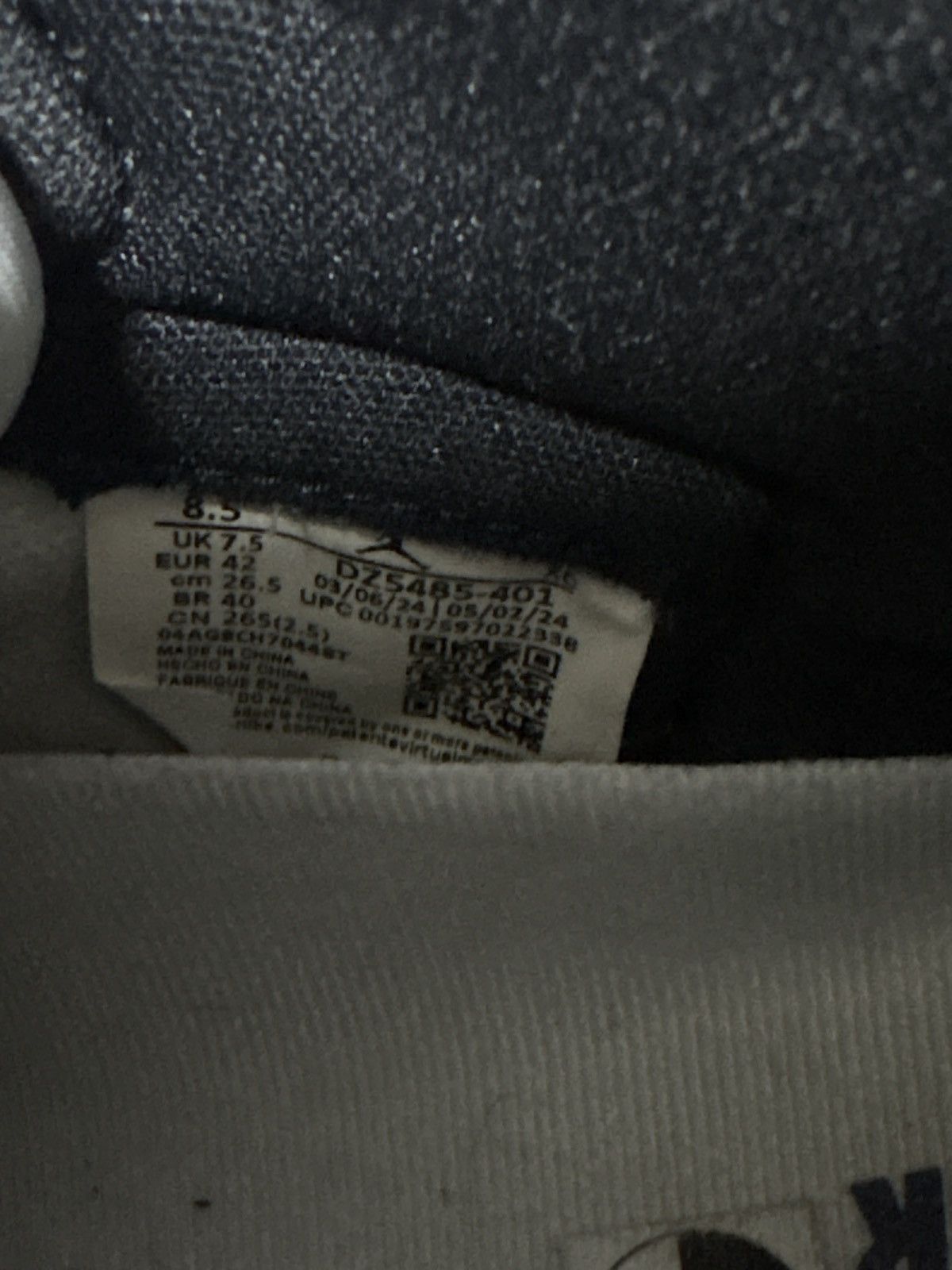 Jordan Brand Midnight Navy Blue Jordan 1 Size US 8.5 / EU 41-42 - 6 Thumbnail