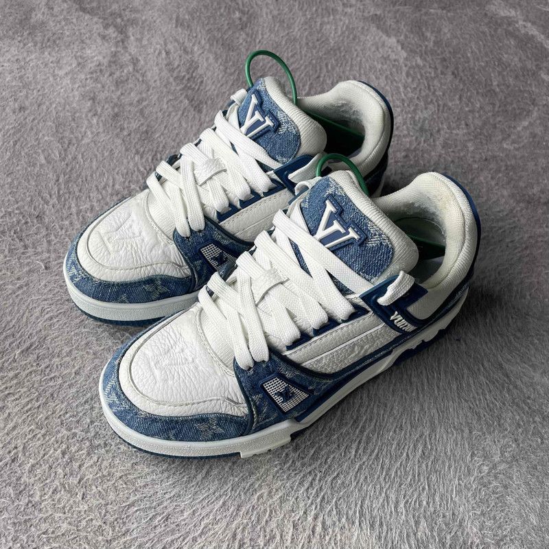Louis Vuitton Louis Vuitton Denim Leather Low-Top Fashion Sneakers 0079 Size US 6 / IT 36 - 1 Thumbnail