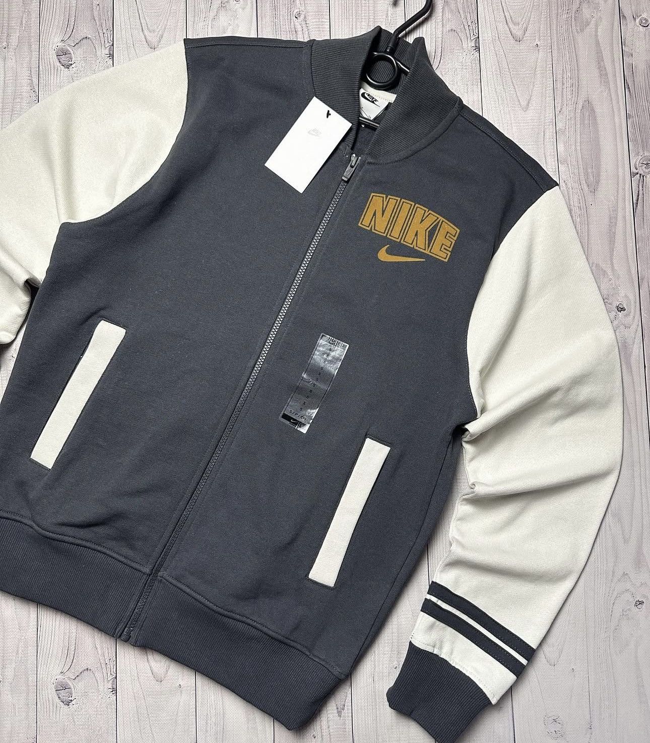 Nike × Vintage Nike Bomber jacket zip size S logo Size US S / EU 44-46 / 1 - 3 Thumbnail