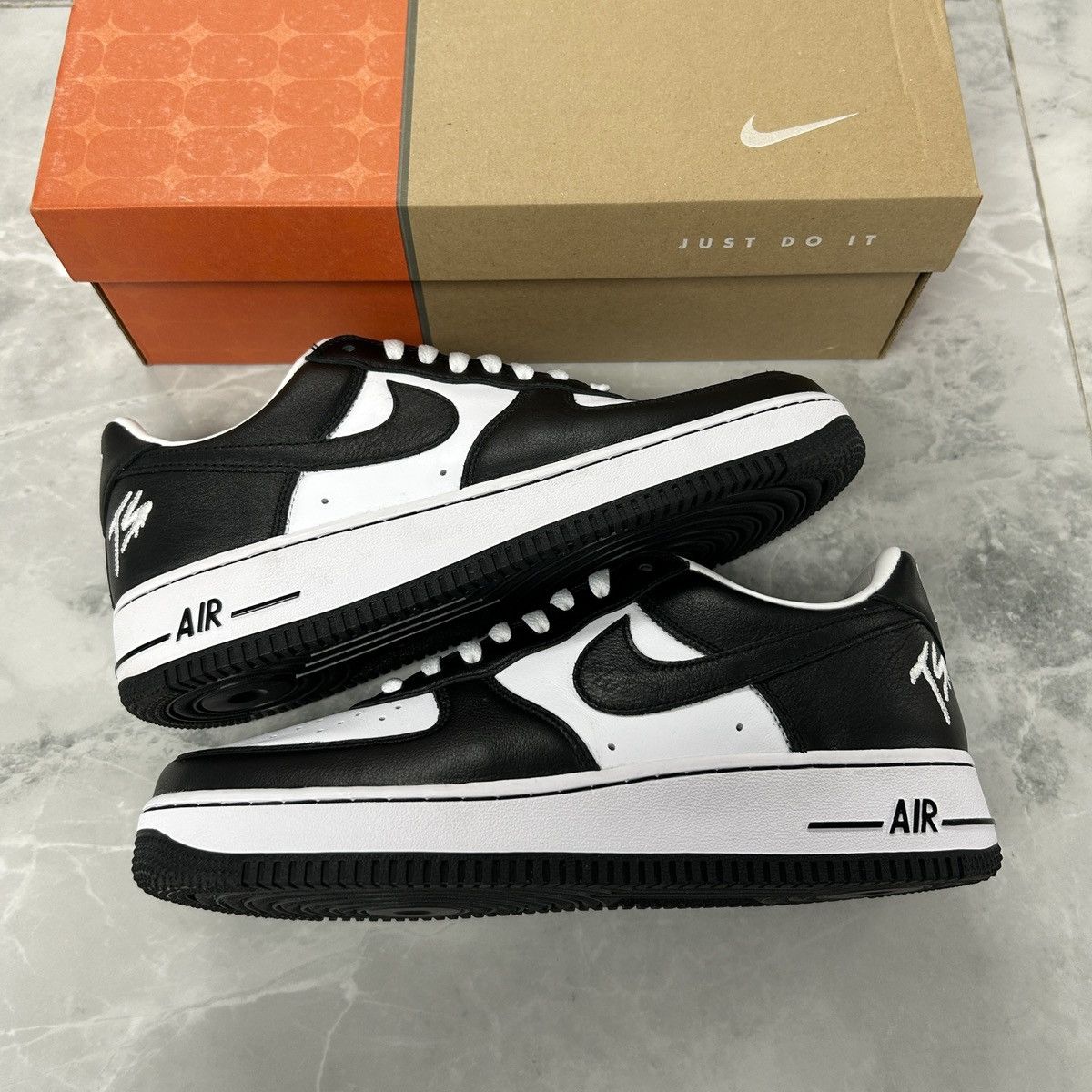 Nike Air Force 1 Low QS Terror Squad Blackout
