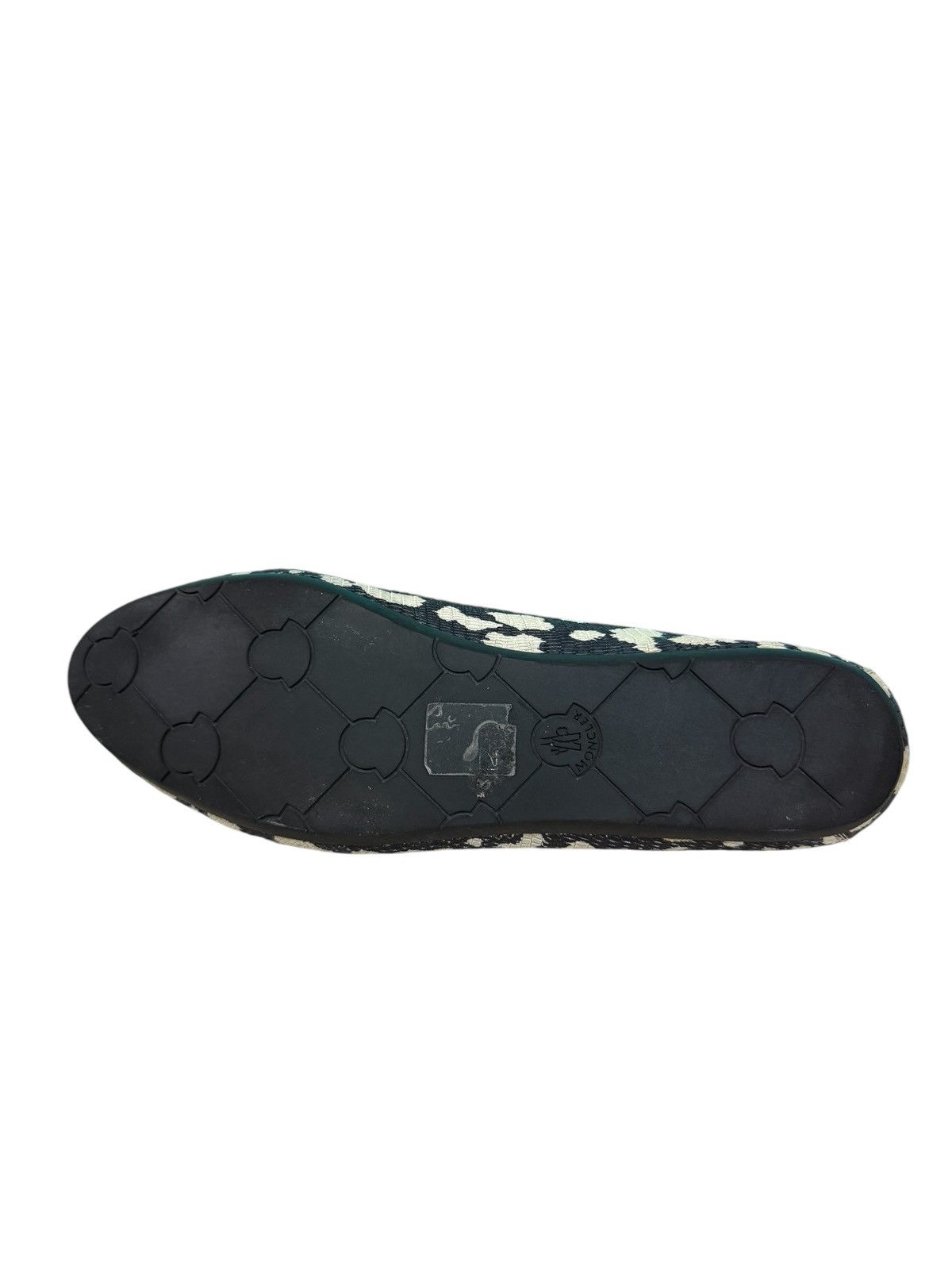 Moncler AUTHENTIC MONCLER SNAKESKIN LOEFER Size US 5.5 / IT 35.5 - 11 Thumbnail