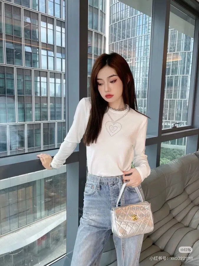 Chanel Chanel 21K popular white rhinestone love studded bead long Size XS / US 0-2 / IT 36-38 - 3 Thumbnail