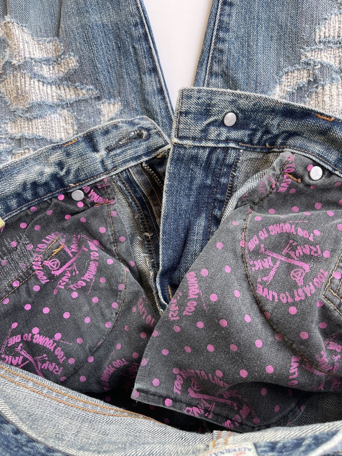 Japanese Brand Vintage RNa Slang Ripped Distressed Jeans Size US 31 - 12 Thumbnail