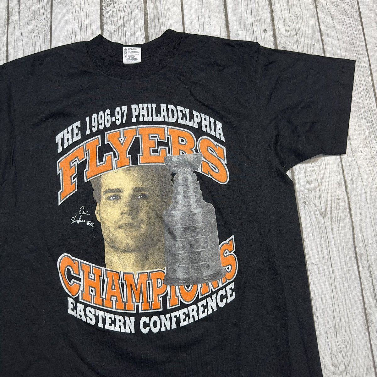 Anvil × NHL × Vintage Vintage Philadelphia Flyers Eric Lindros tee Size US L / EU 52-54 / 3 - 3 Thumbnail
