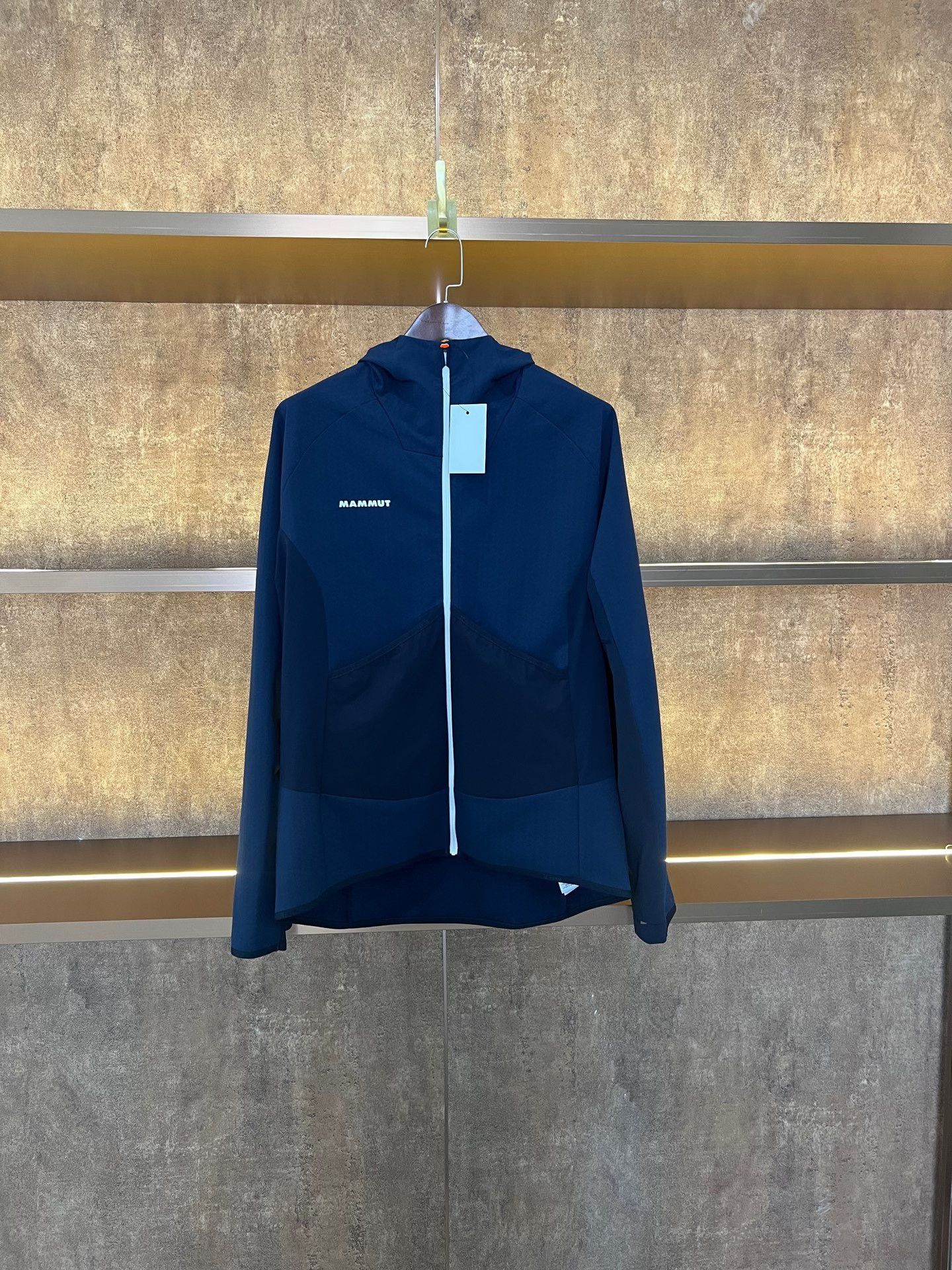 Mammut Mammut Jacket Size US XL / EU 56 / 4 - 1 Thumbnail