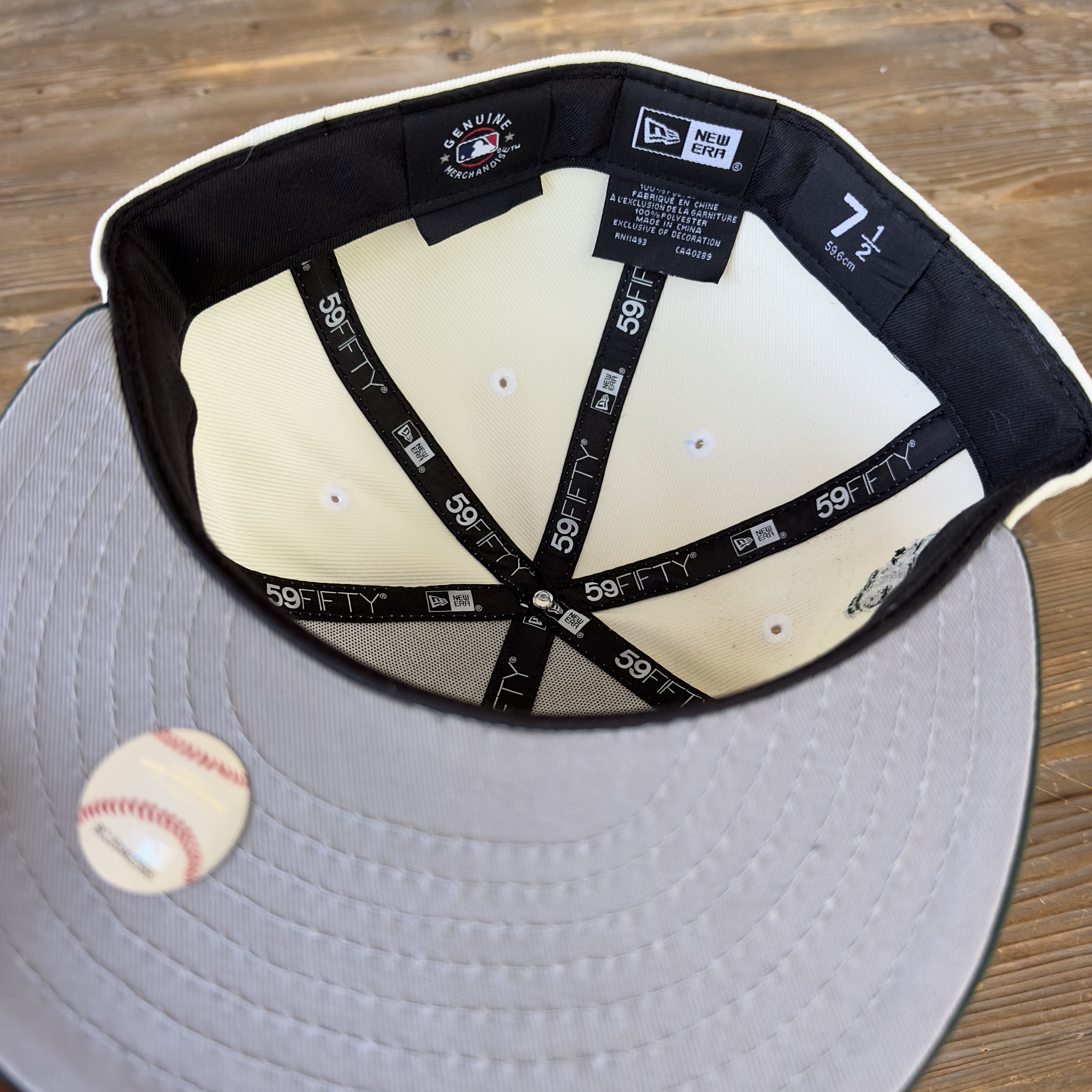 New Era New York Mets "Mr Met at The Met" 59Fifty Fitted Hat 7 1/2" Size ONE SIZE - 6 Thumbnail