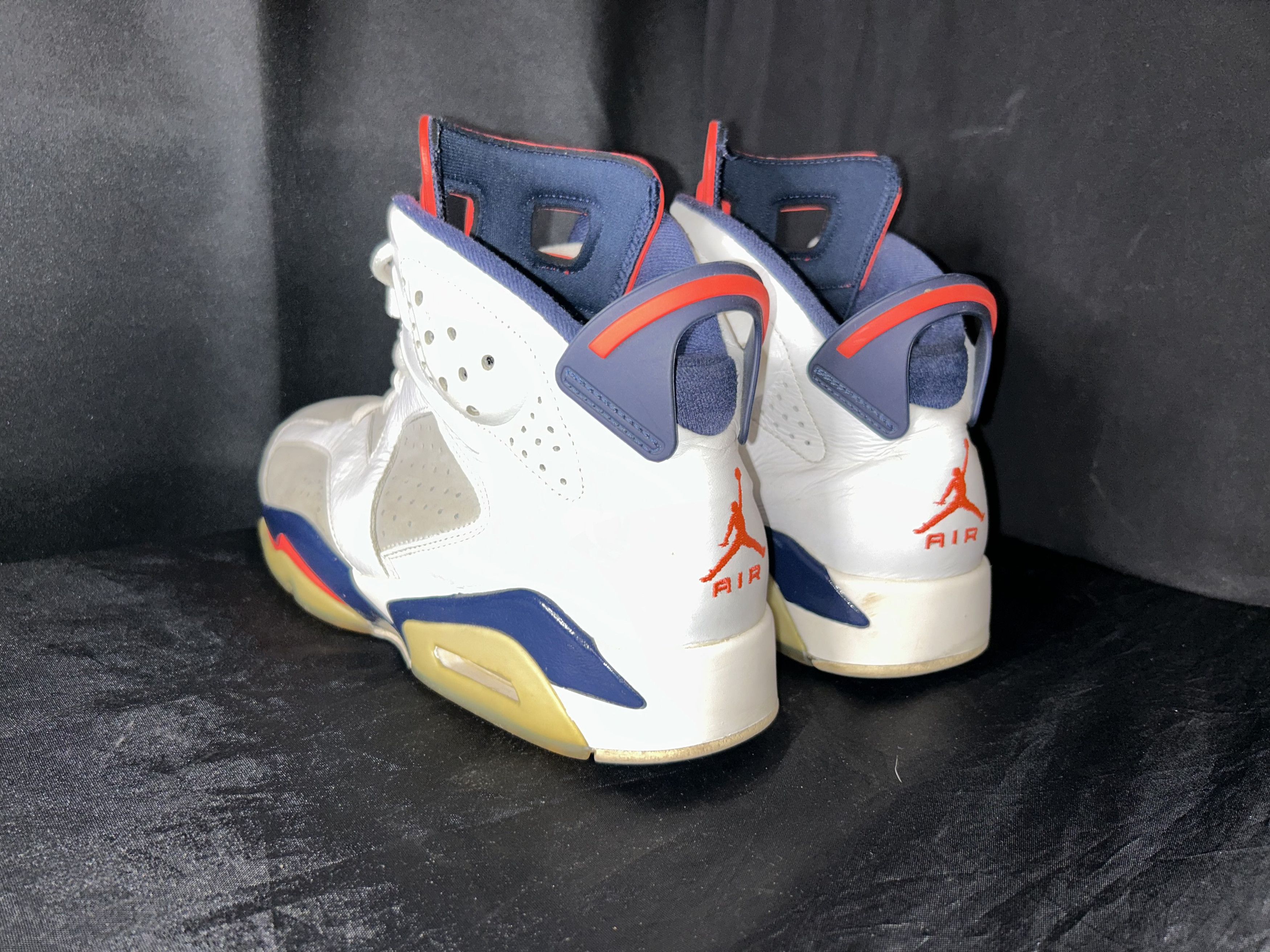 Jordan Brand Air Jordan 6 Retro "Tinker" Size US 10 / EU 43 - 2 Thumbnail