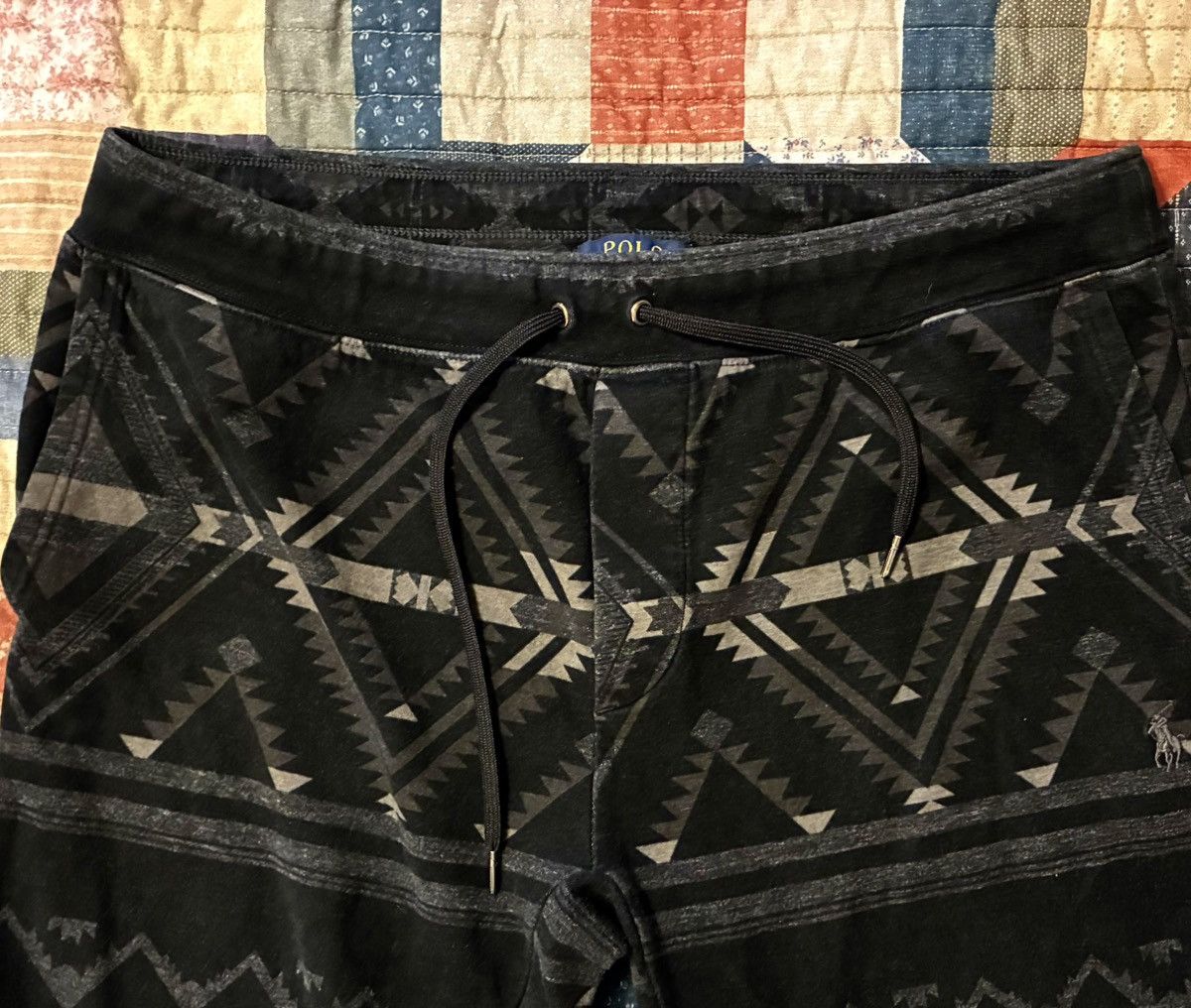 Polo Ralph Lauren Polo Ralph Lauren Southwestern Pattern Sweatpants- Size Lrg Size US 33 - 6 Thumbnail