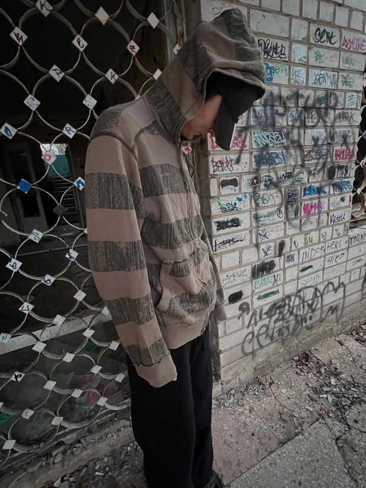Japanese Brand × Vintage Vintage Y2K Active Stripe Patchwork Faded Baggy Opium Hoodie Size US L / EU 52-54 / 3 - 3 Thumbnail