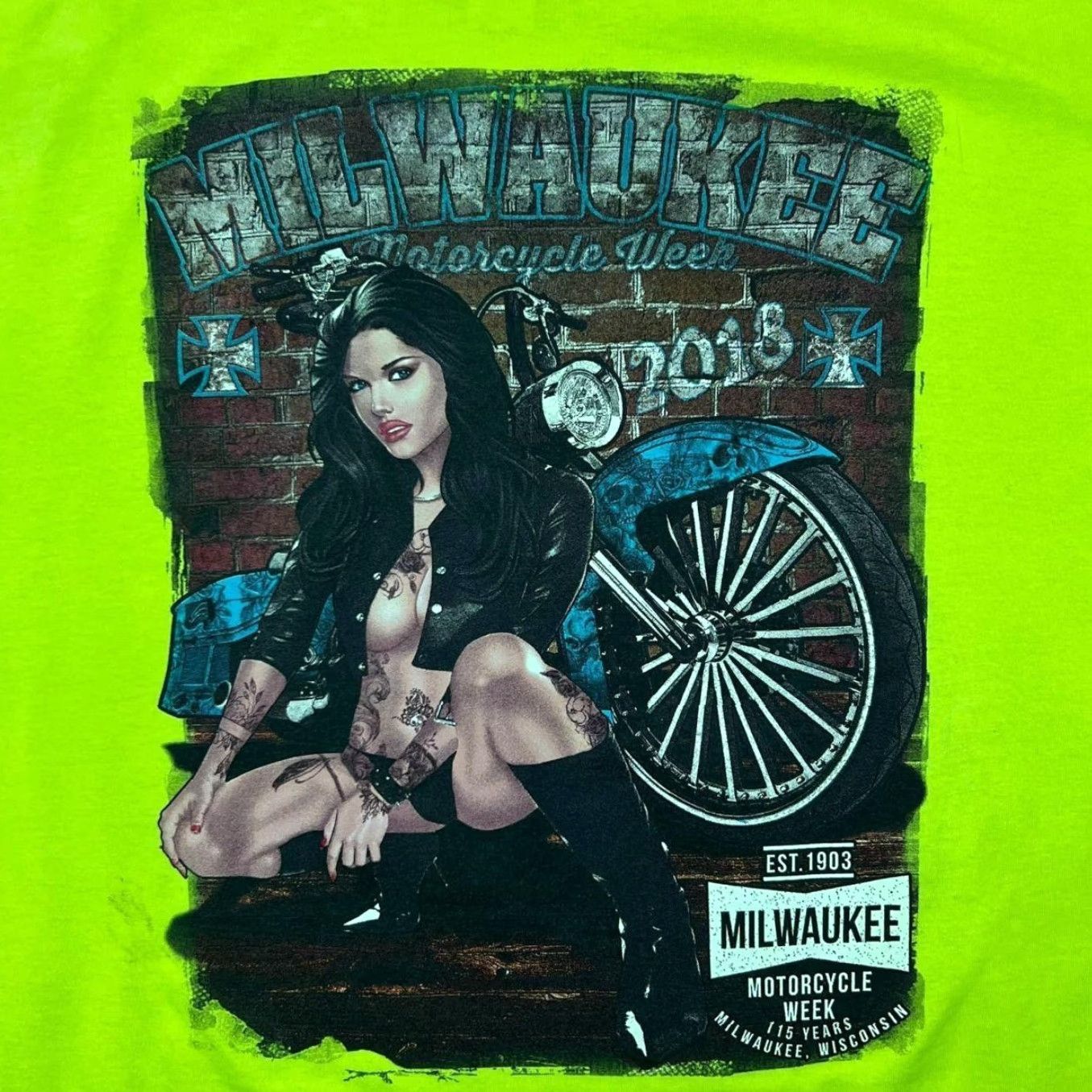 Gildan Milwaukee Motorcycle Week “Biker’s Den” Souvenir Graphic Fluorescent Yellow T-Shirt XL Mens Gildan Size US XL / EU 56 / 4 - 4 Thumbnail