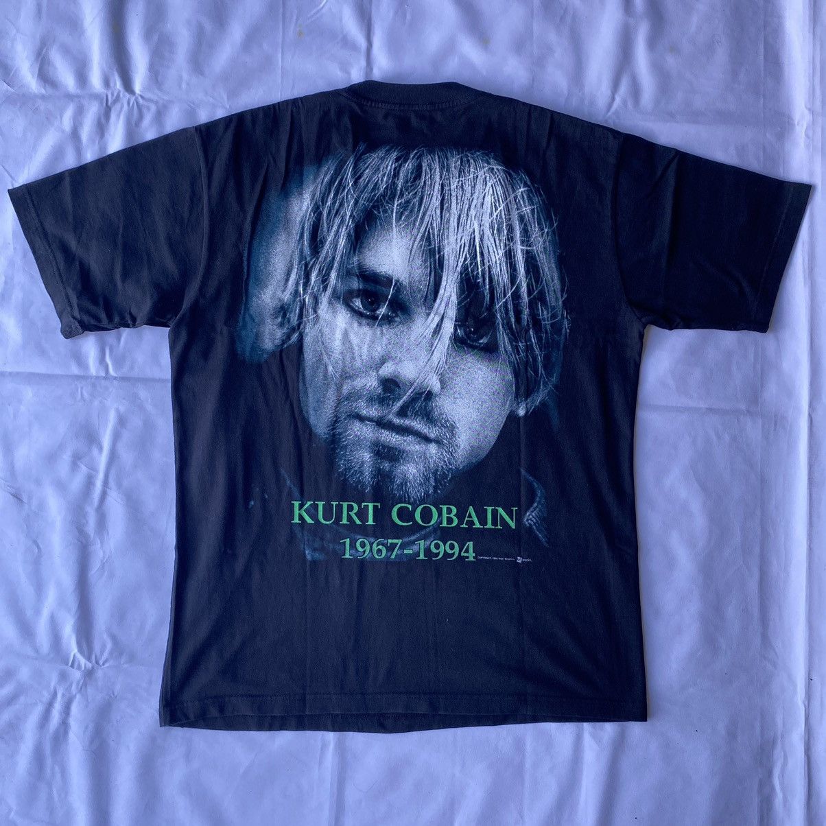 Band Tees × Vintage *RARE* VTG 90s Kurt Cobain 1967 - 1994 Memorial Size US XL / EU 56 / 4 - 13 Thumbnail