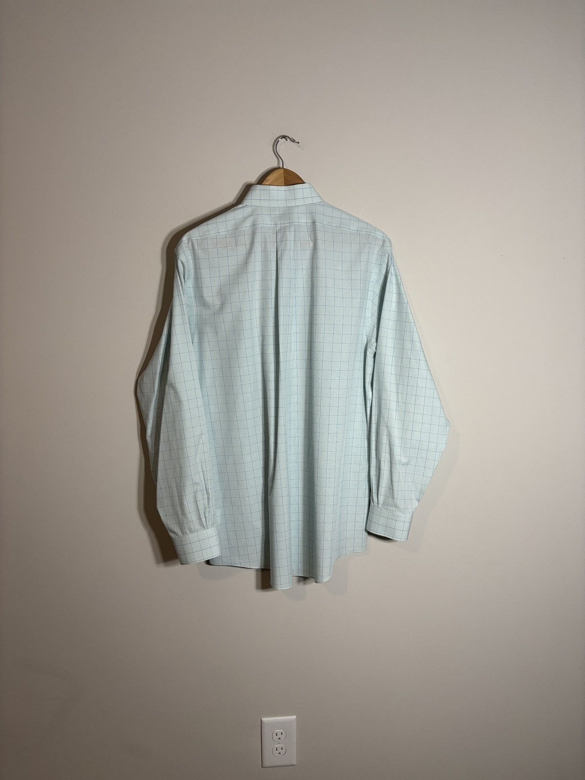 Brooks Brothers Brooks Brothers No Iron Button Down Dress Shirt 16.5 Size US L / EU 52-54 / 3 - 4 Thumbnail
